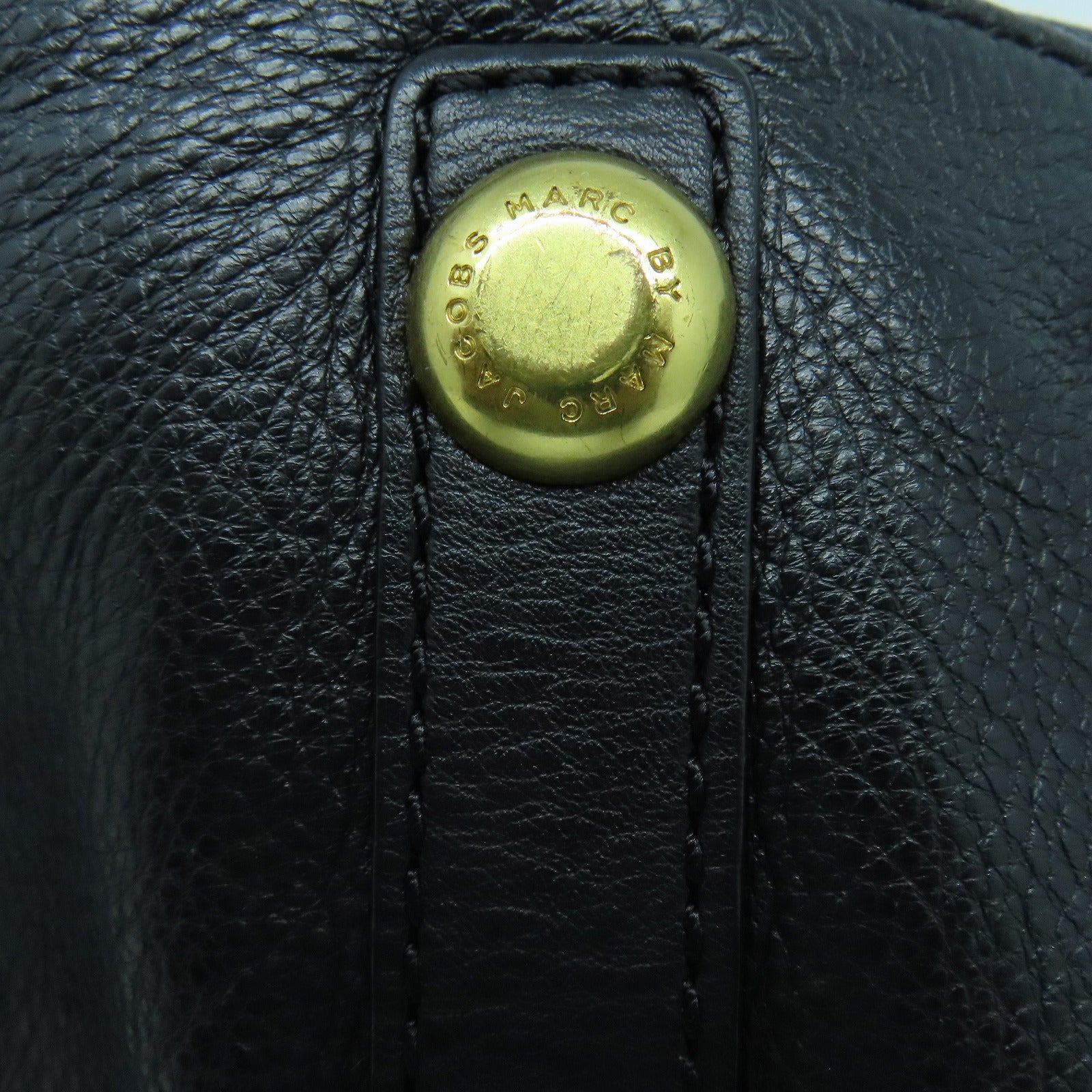 MARC JACOBS 牛皮皮革Shoulder Bag金扣肩背袋黑色