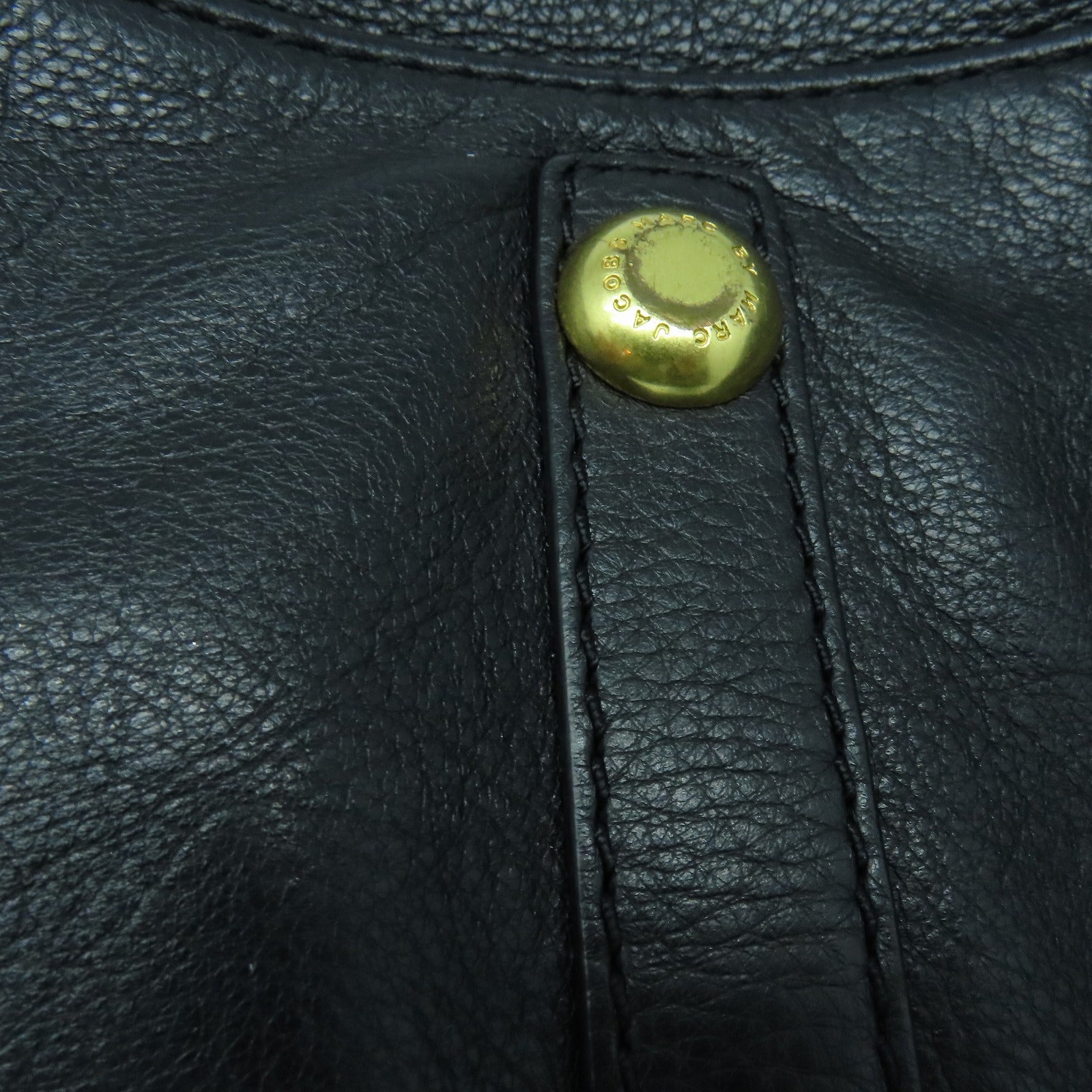 MARC JACOBS 牛皮皮革Shoulder Bag金扣肩背袋黑色