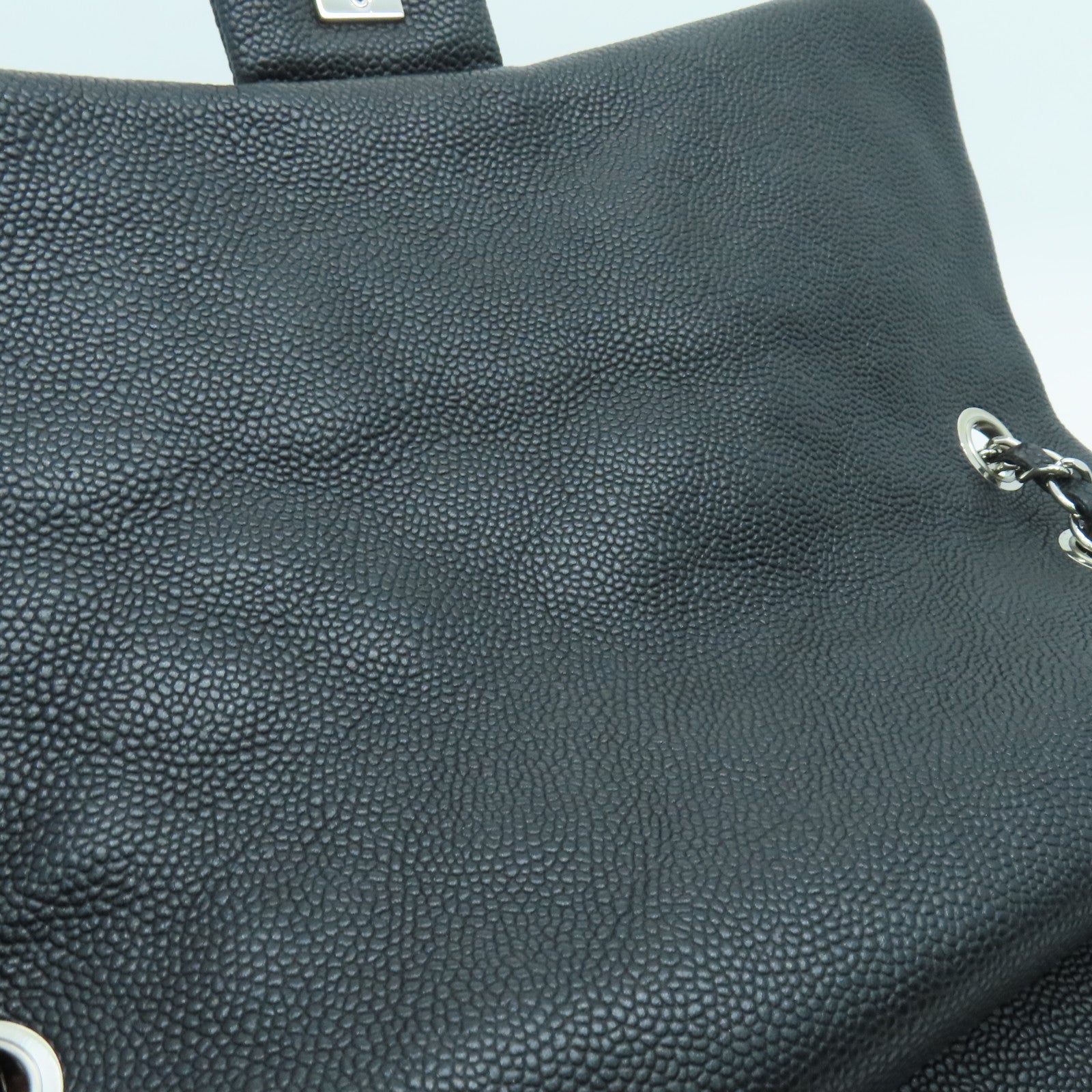 CHANEL 菱格Caviar皮革Chain Shoulder链带肩背袋银扣黑色