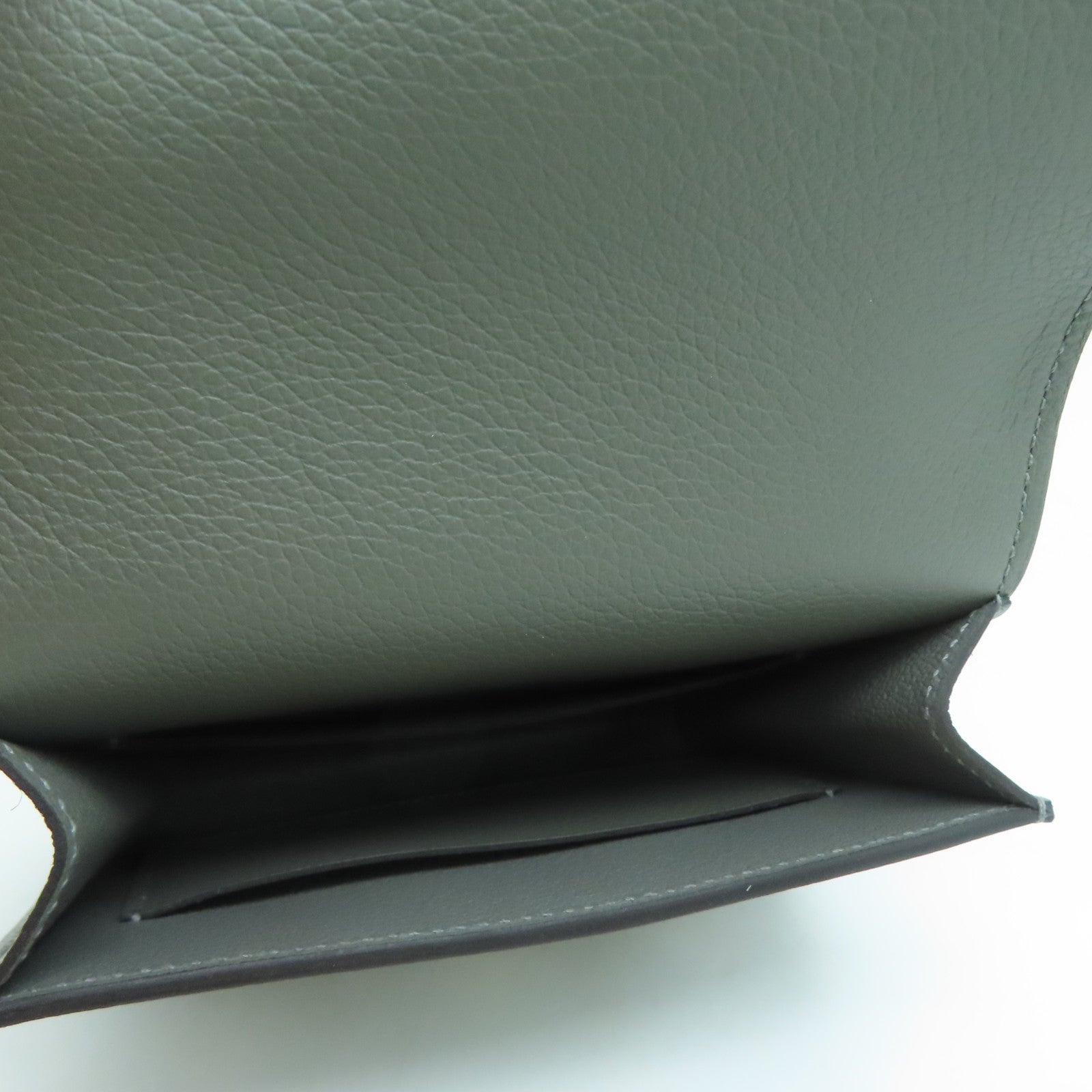 HERMES Evercolor皮革Roulis Slim金扣钱包Gris Meyer/灰色