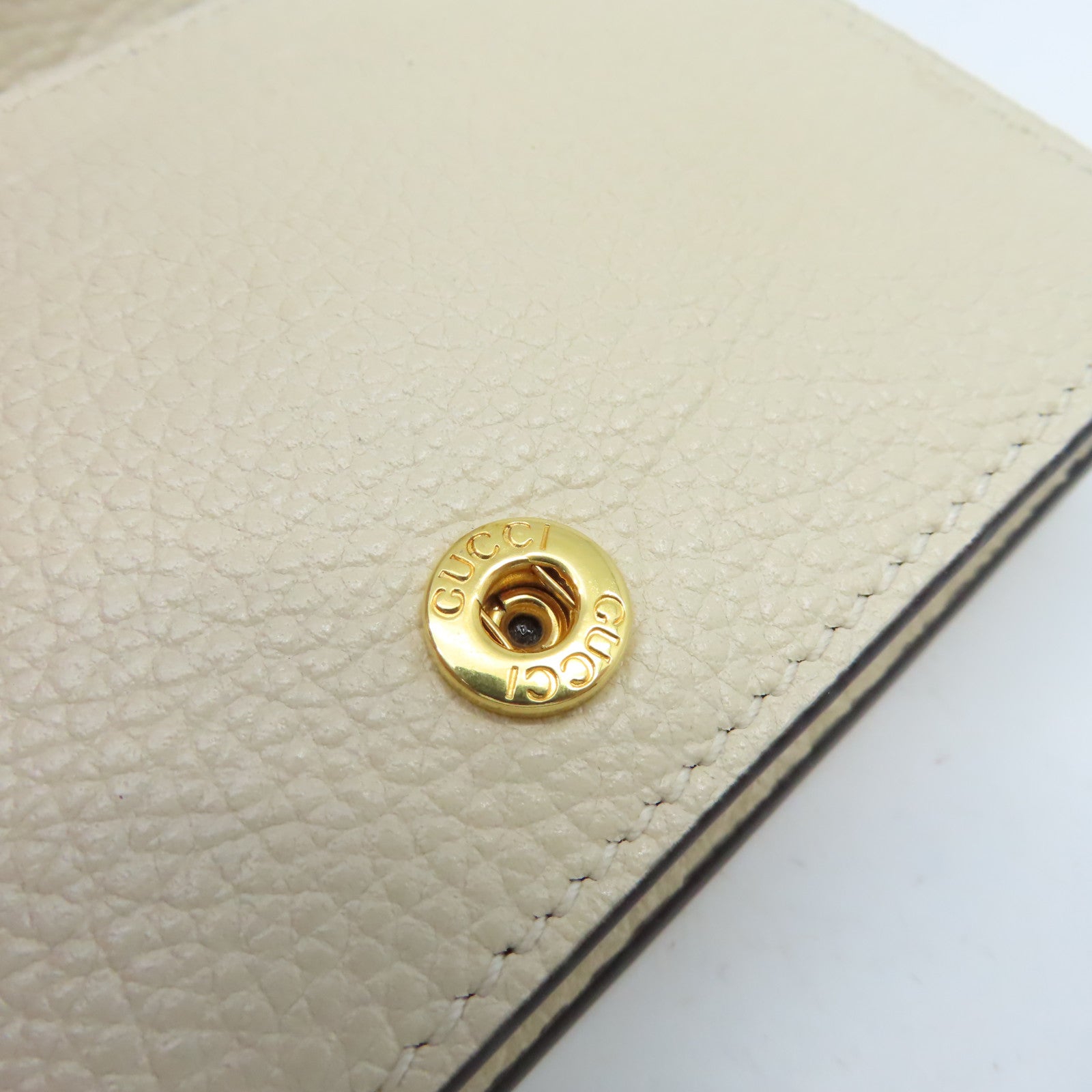 GUCCI 牛皮皮革Chain Wallet錢包米白色