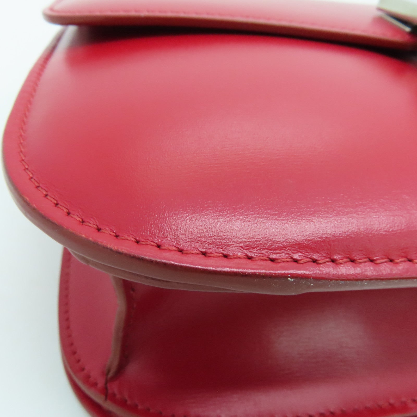 CELINE 牛皮皮革Classic Box银扣肩背袋红色