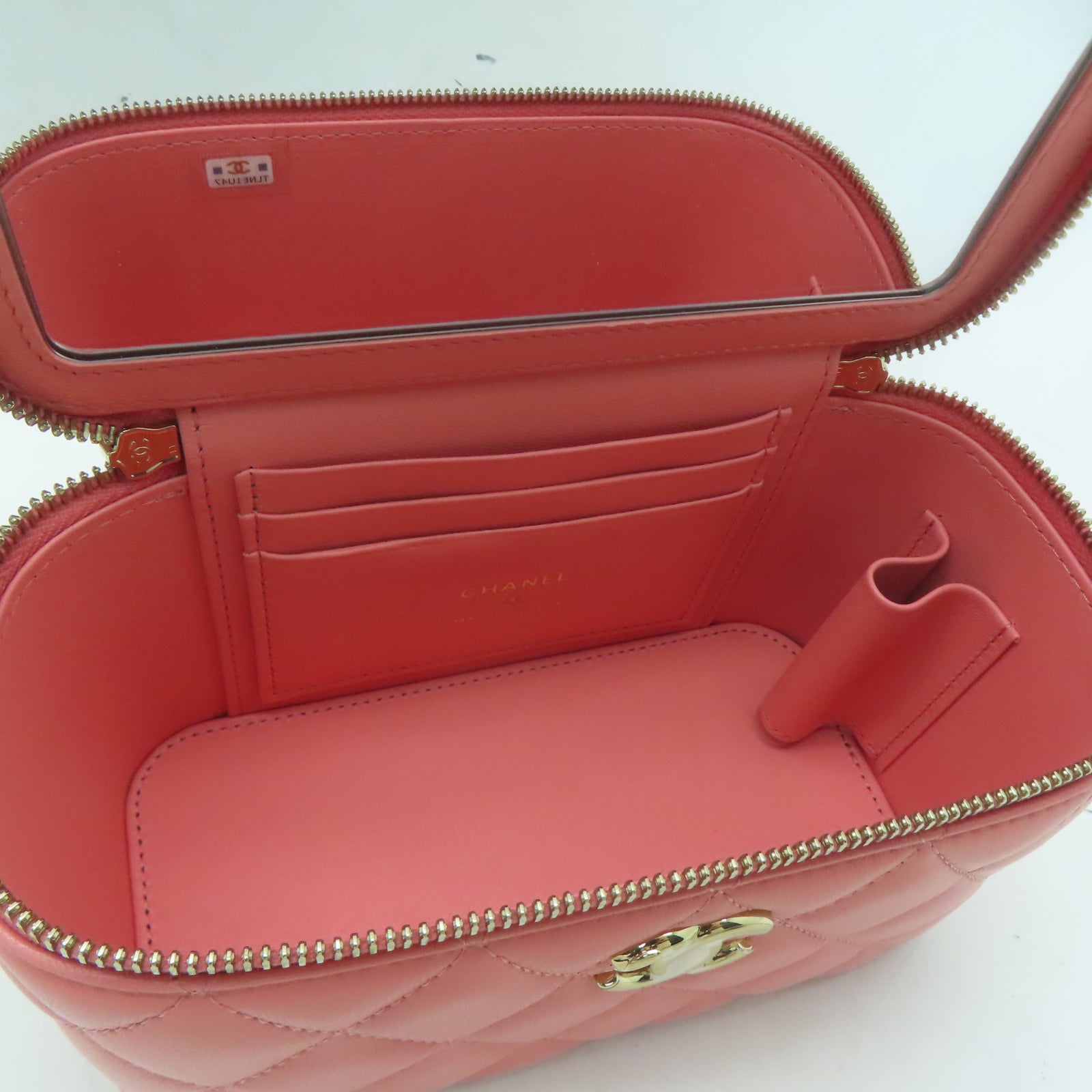 CHANEL 【激減優惠】菱格羊皮皮革Handle Vanity Case金扣手挽肩背兩用袋粉紅色