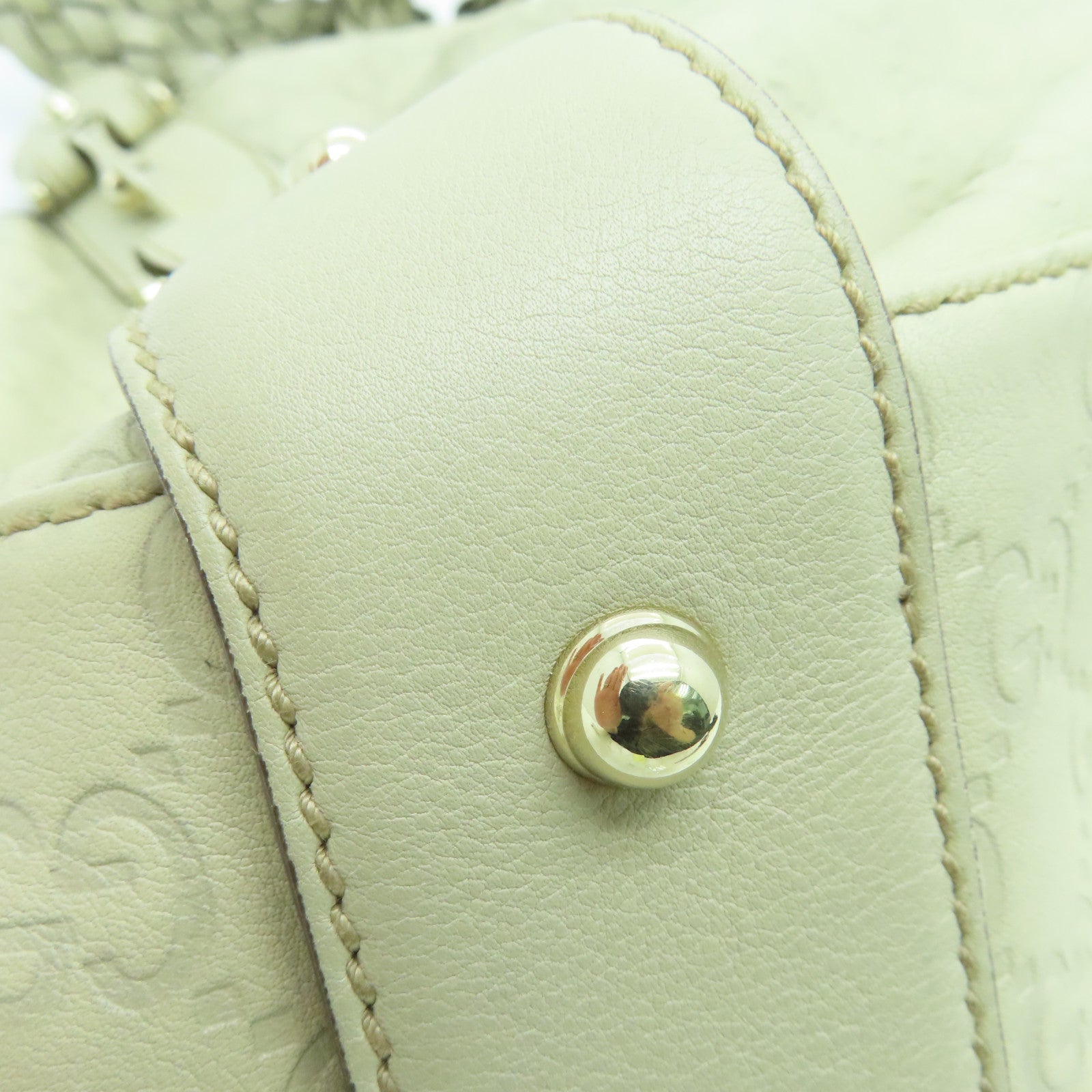 GUCCI 牛皮皮革Shoulder Bag金扣肩背袋白色
