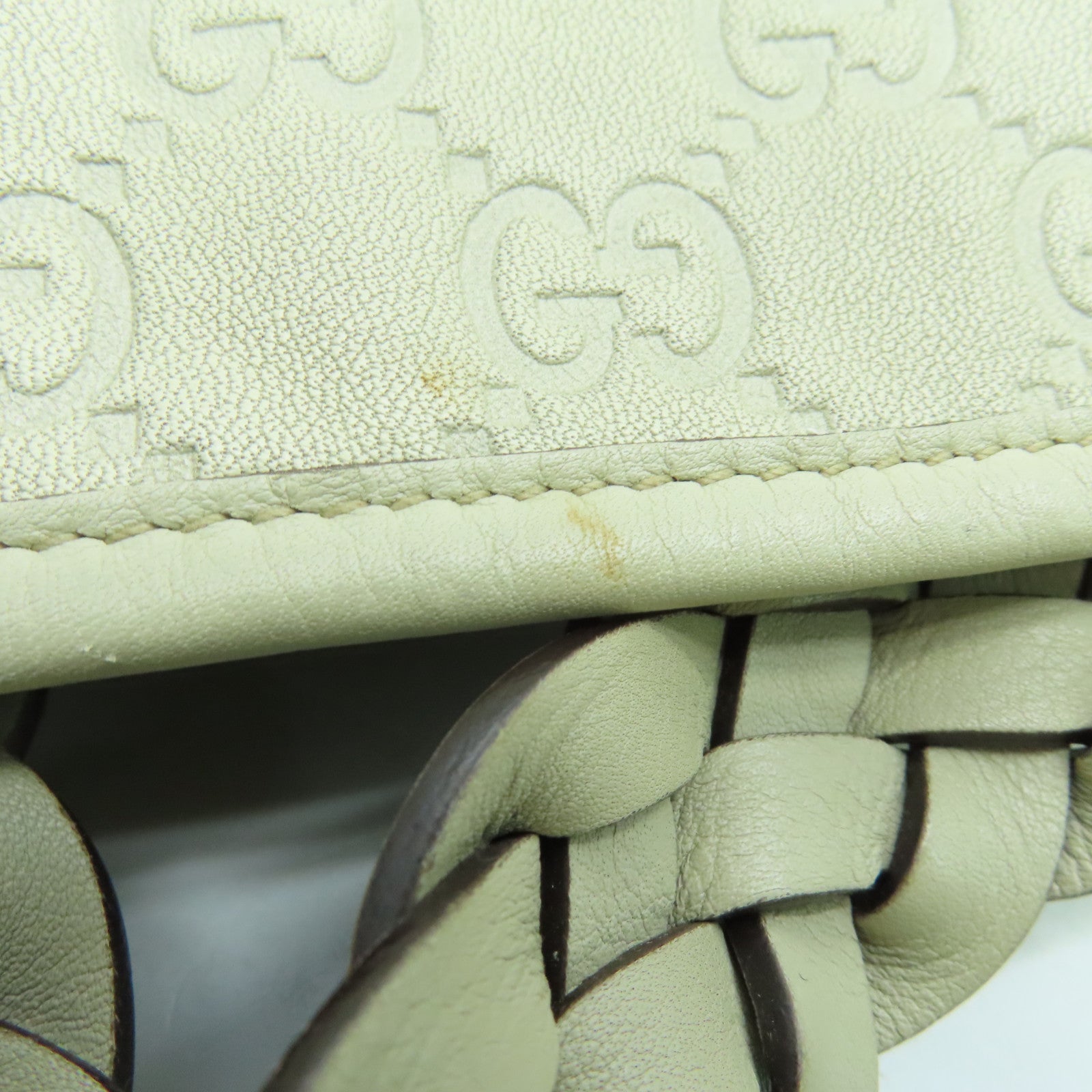 GUCCI 牛皮皮革Shoulder Bag金扣肩背袋白色