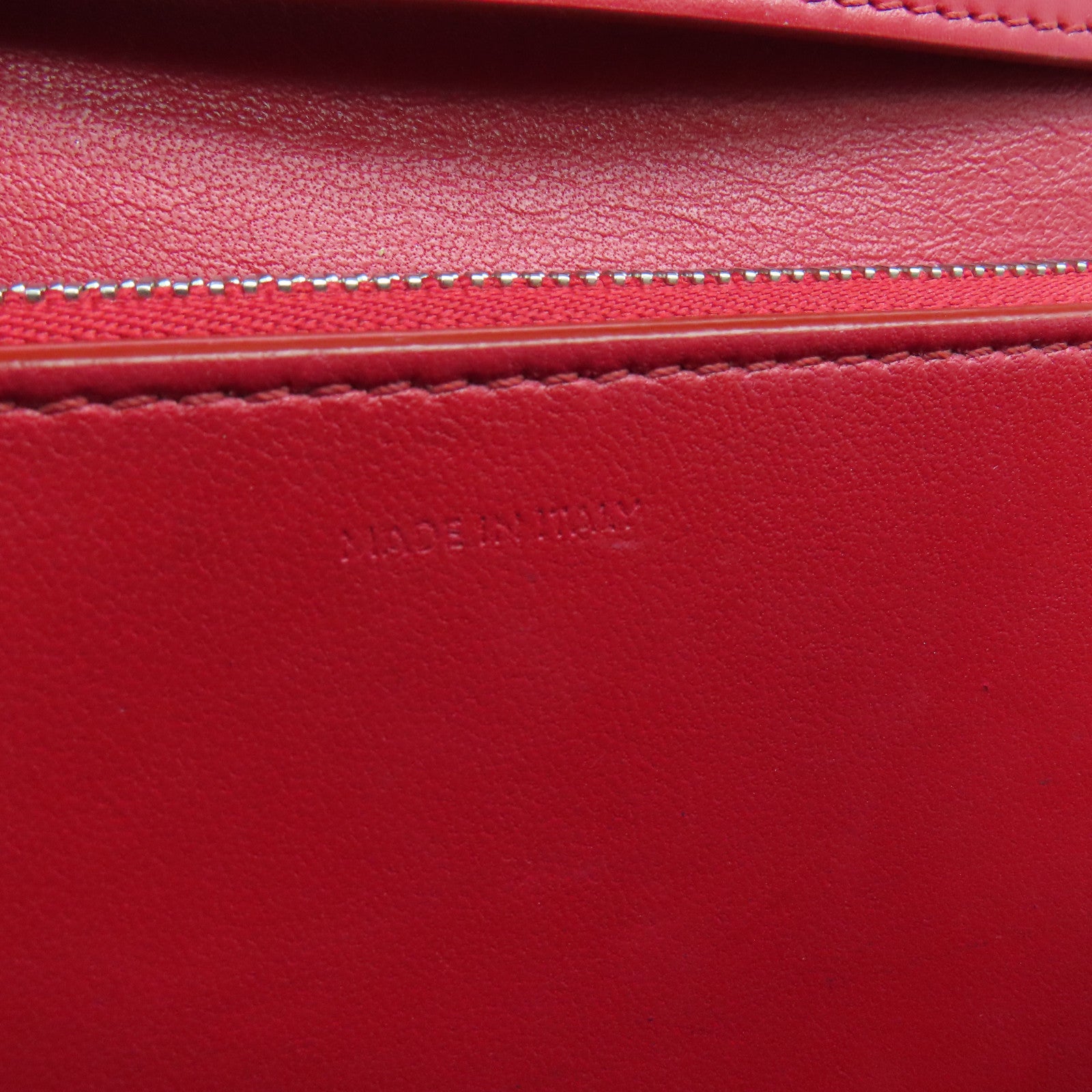 CELINE 牛皮皮革Classic Box银扣肩背袋红色