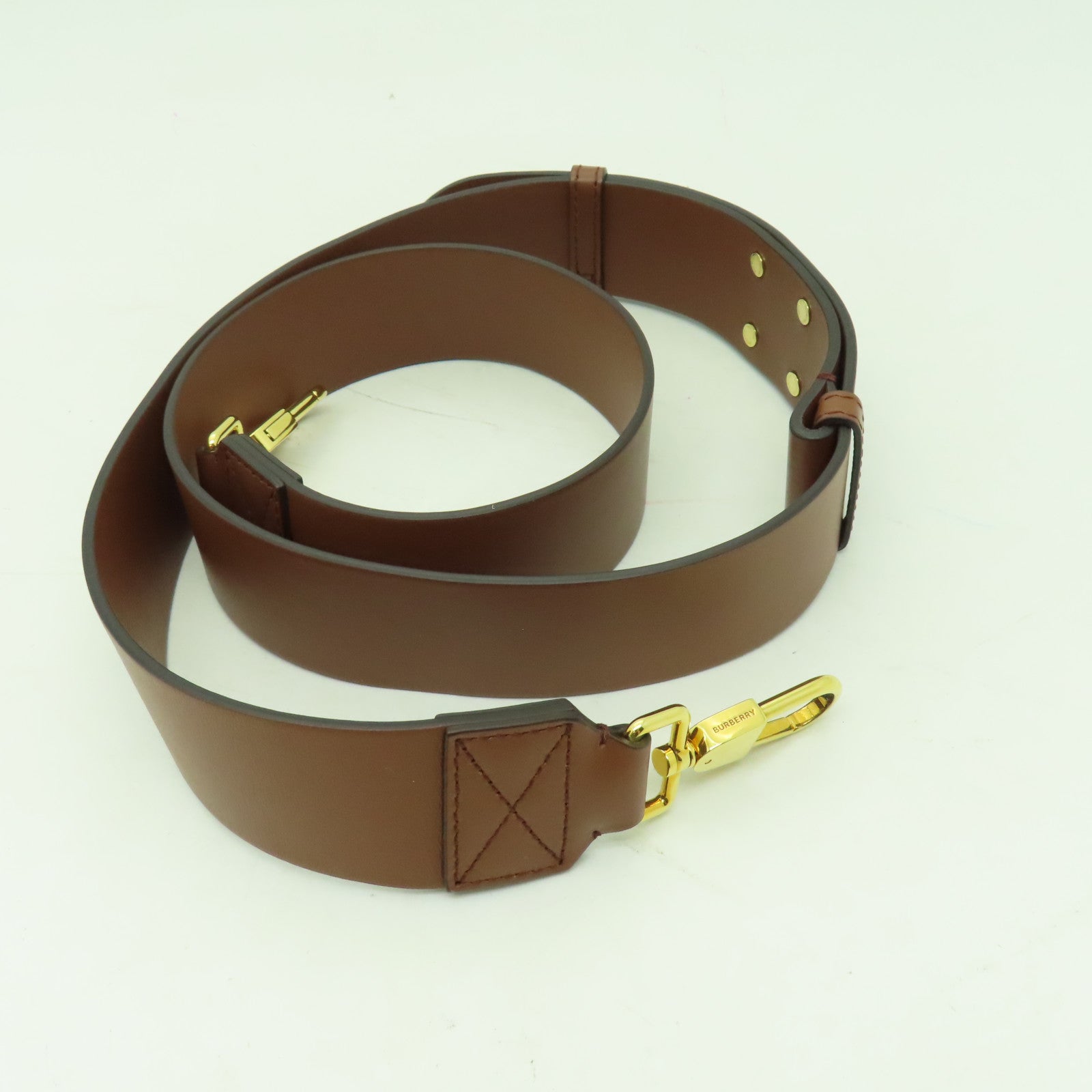 BURBERRY 塗層皮革Barrel Bag金扣肩背袋啡色