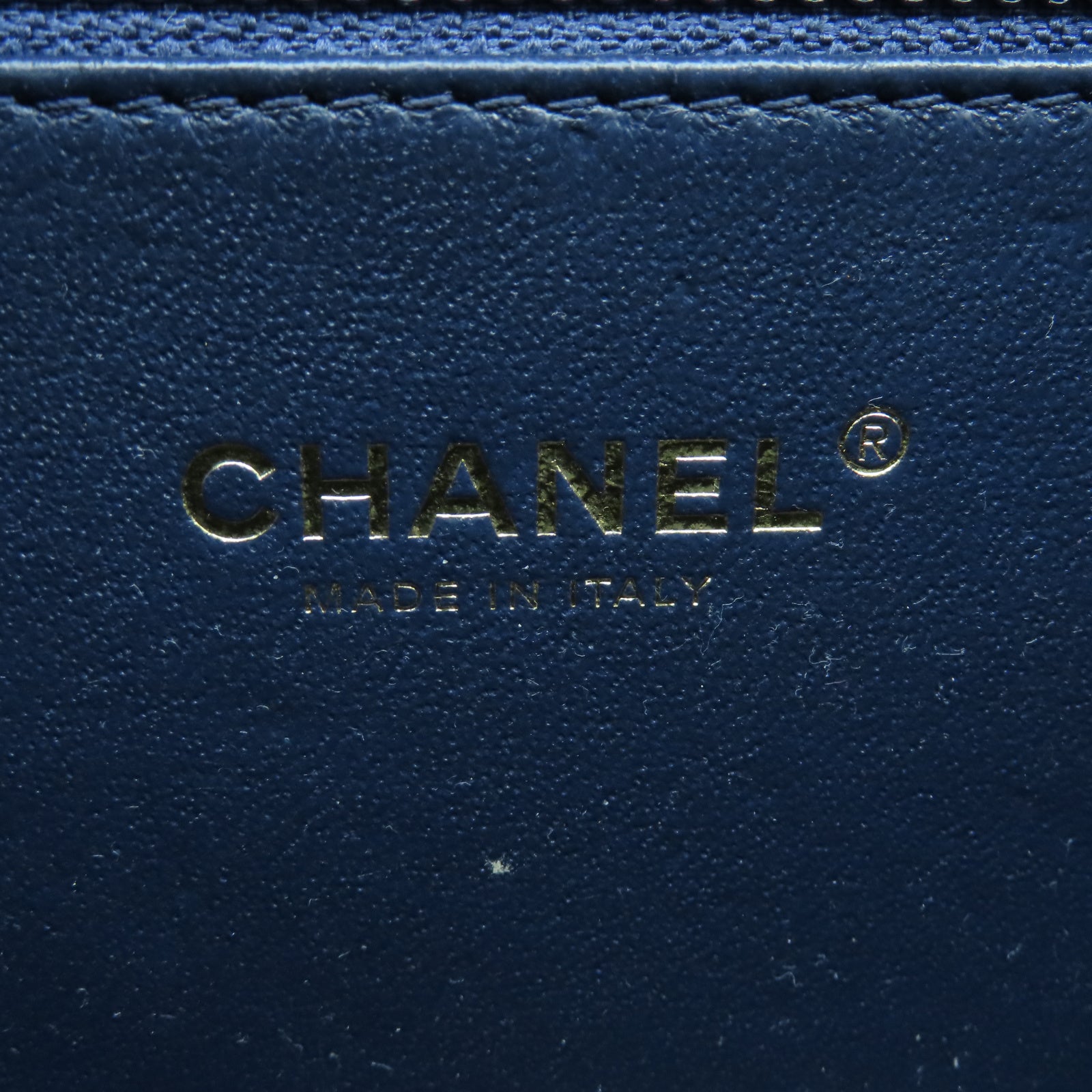 CHANEL 菱格牛皮皮革Vanity金扣鏈帶手挽肩背兩用袋海軍藍色