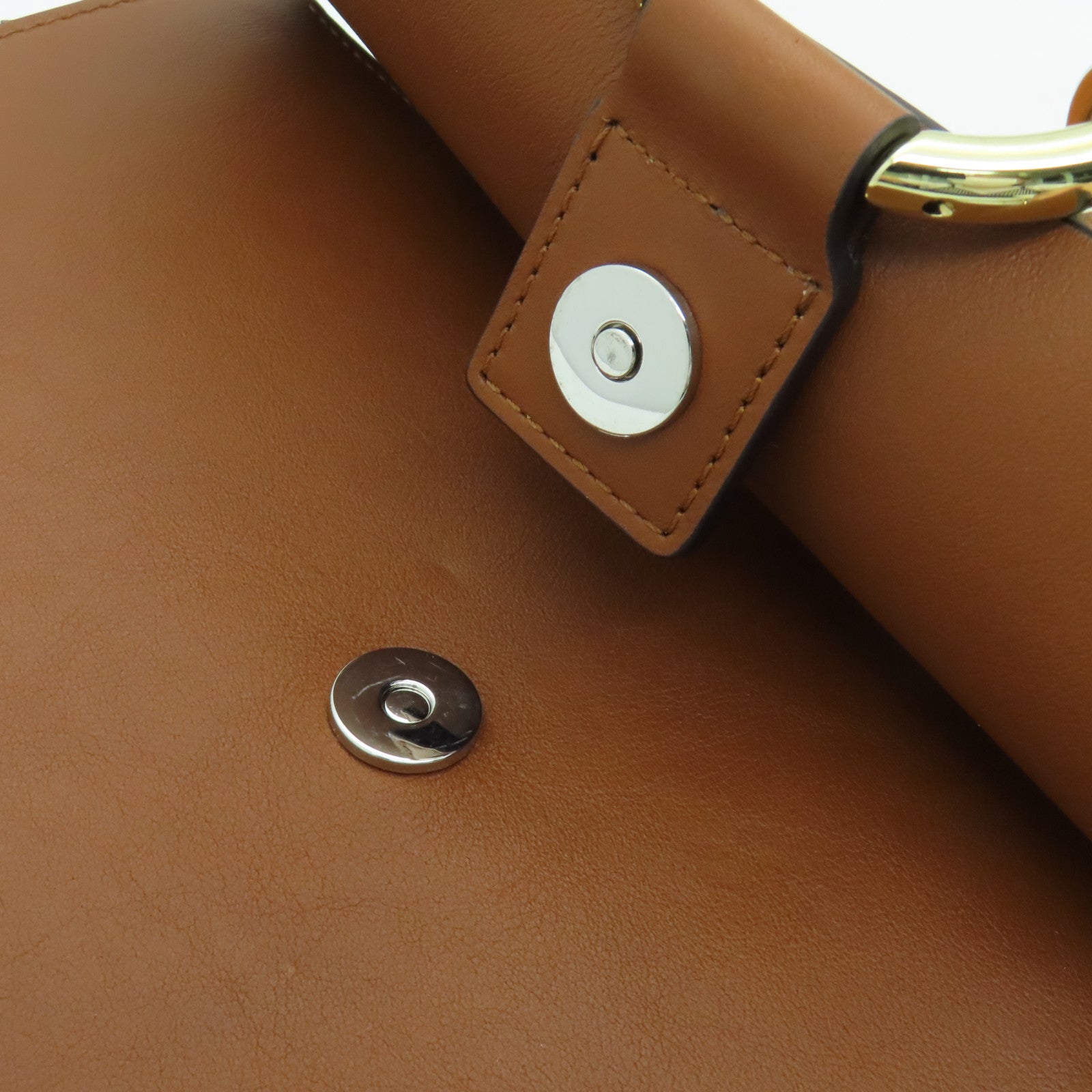 Chloe 牛皮皮革Shoulder Bag金扣肩背袋啡色