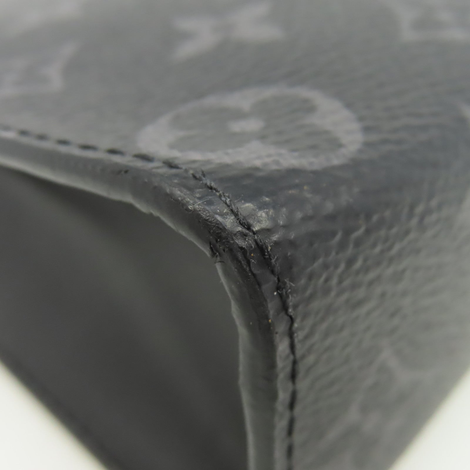 LOUIS VUITTON Monogram Eclipse Pochette Voyage MM Clutch銀扣手拿包黑色