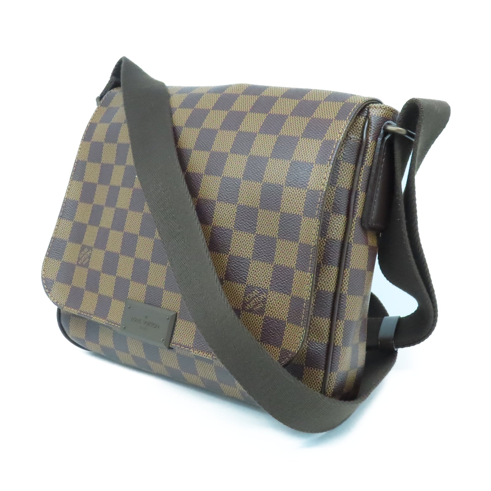 LOUIS VUITTON Damier District PM金扣肩背袋棕色