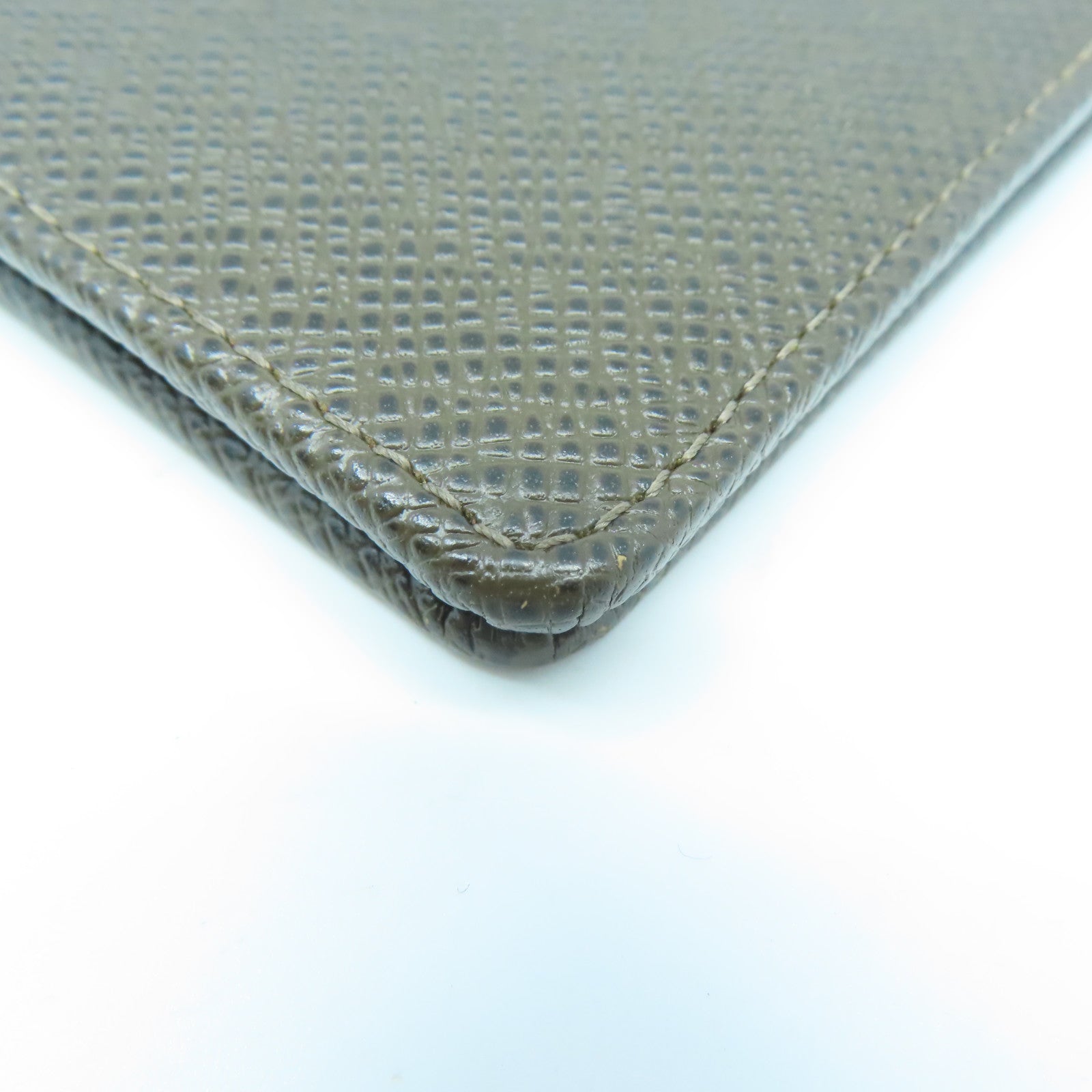 LOUIS VUITTON Taiga Bifold Wallet錢包啡色