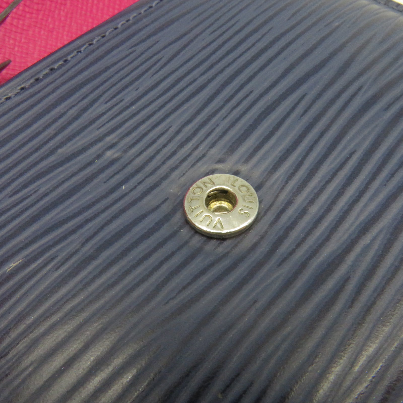 LOUIS VUITTON Epi Victorine Compact Wallet蓝色/粉红色