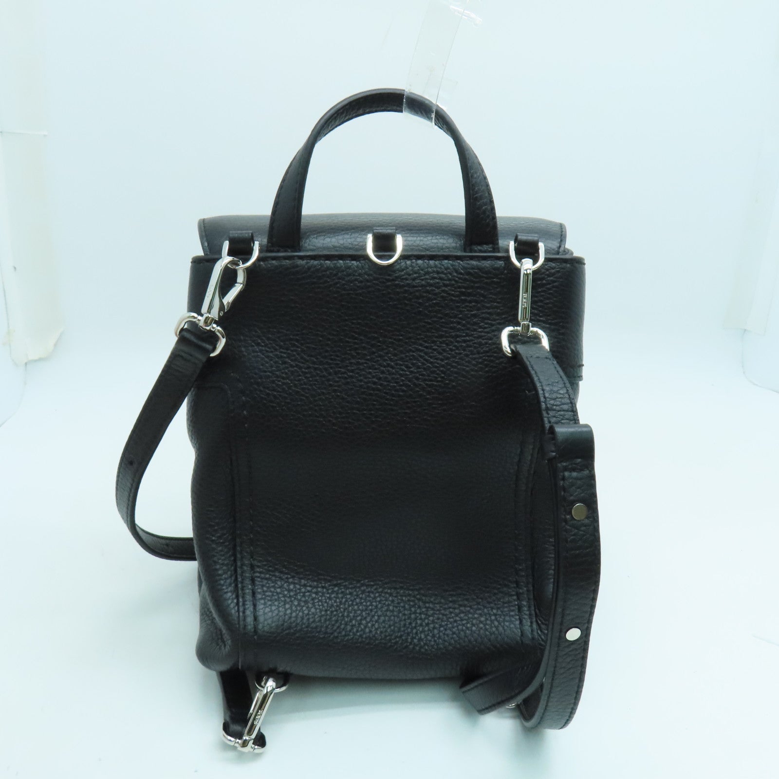 TOD’S 牛皮皮革Backpack銀扣背包黑色