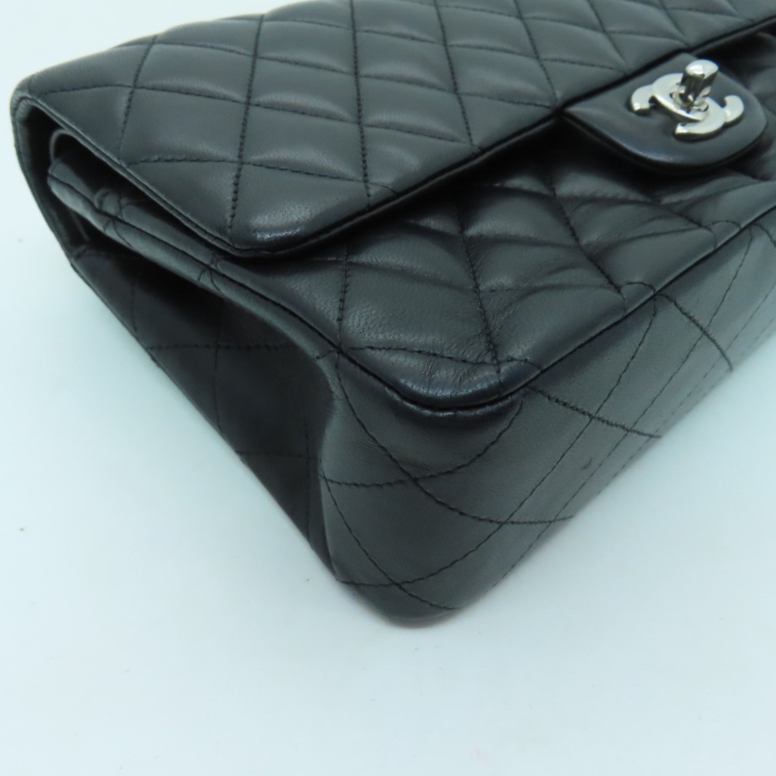 CHANEL 菱格羊皮皮革Chain Shoulder銀扣手挽肩背兩用袋黑色