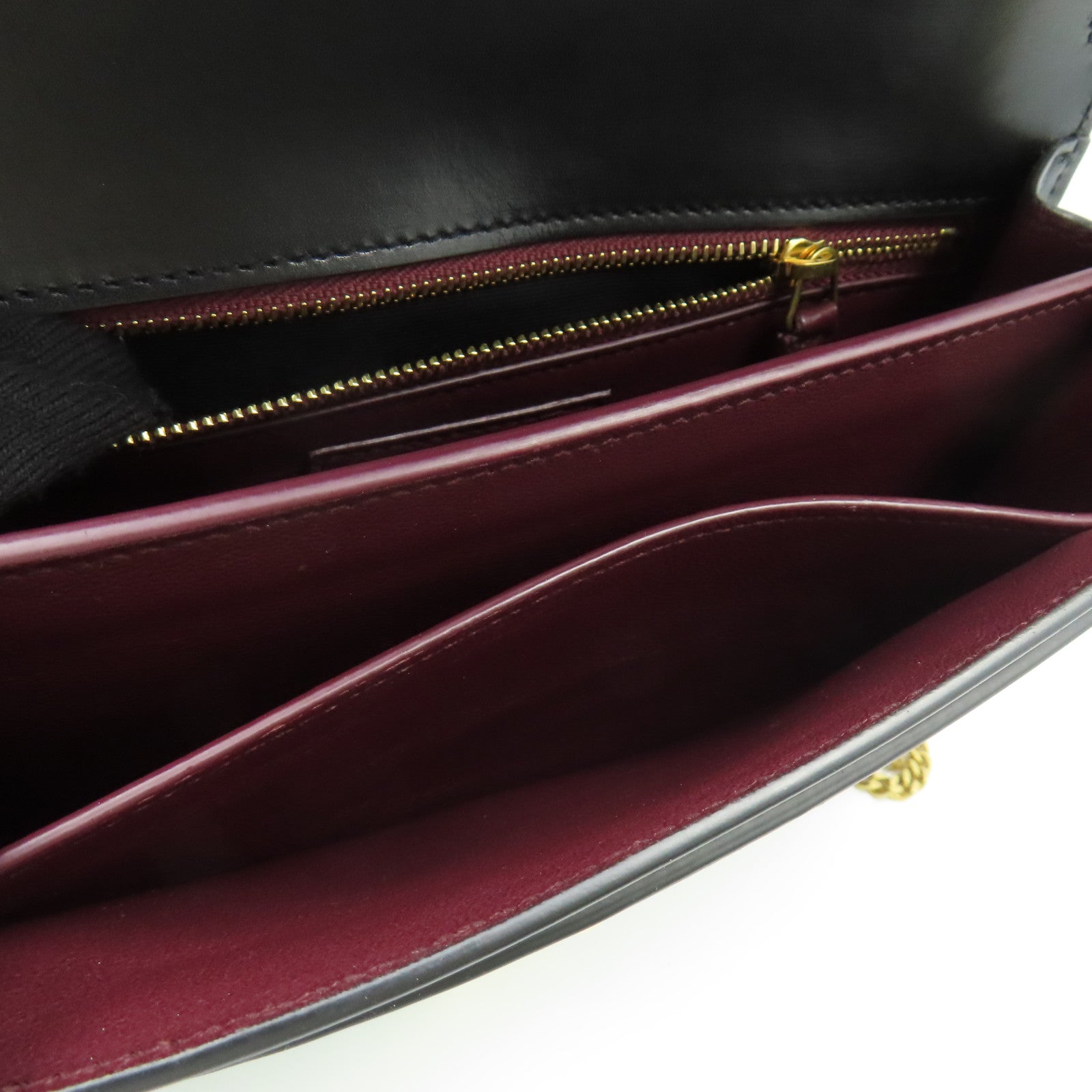 YVES SAINT LAURENT 牛皮皮革Chain Shoulder金扣鏈帶肩背袋黑色