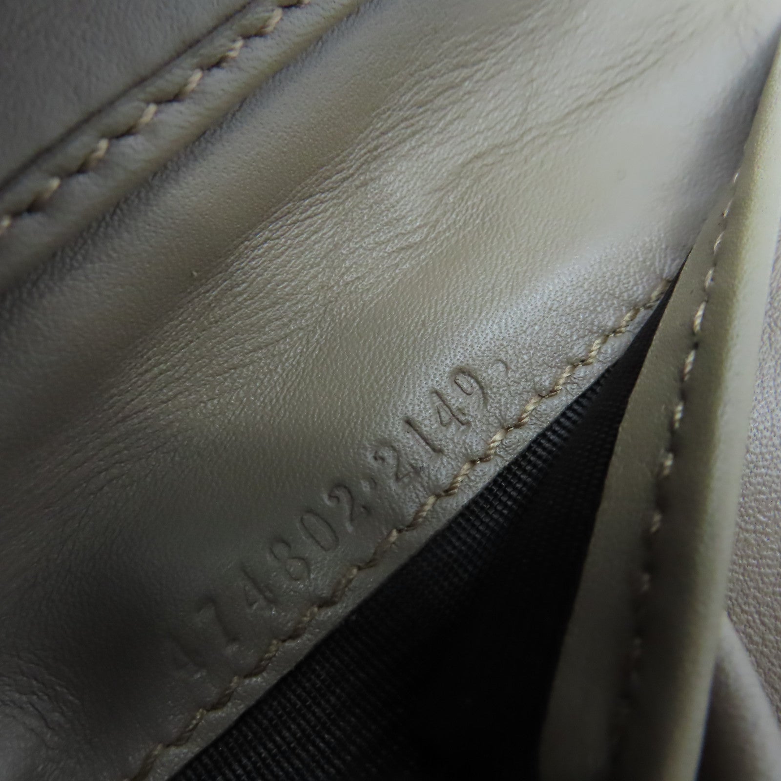 GUCCI 牛皮皮革GG Marmont Short Wallet短錢包啡色