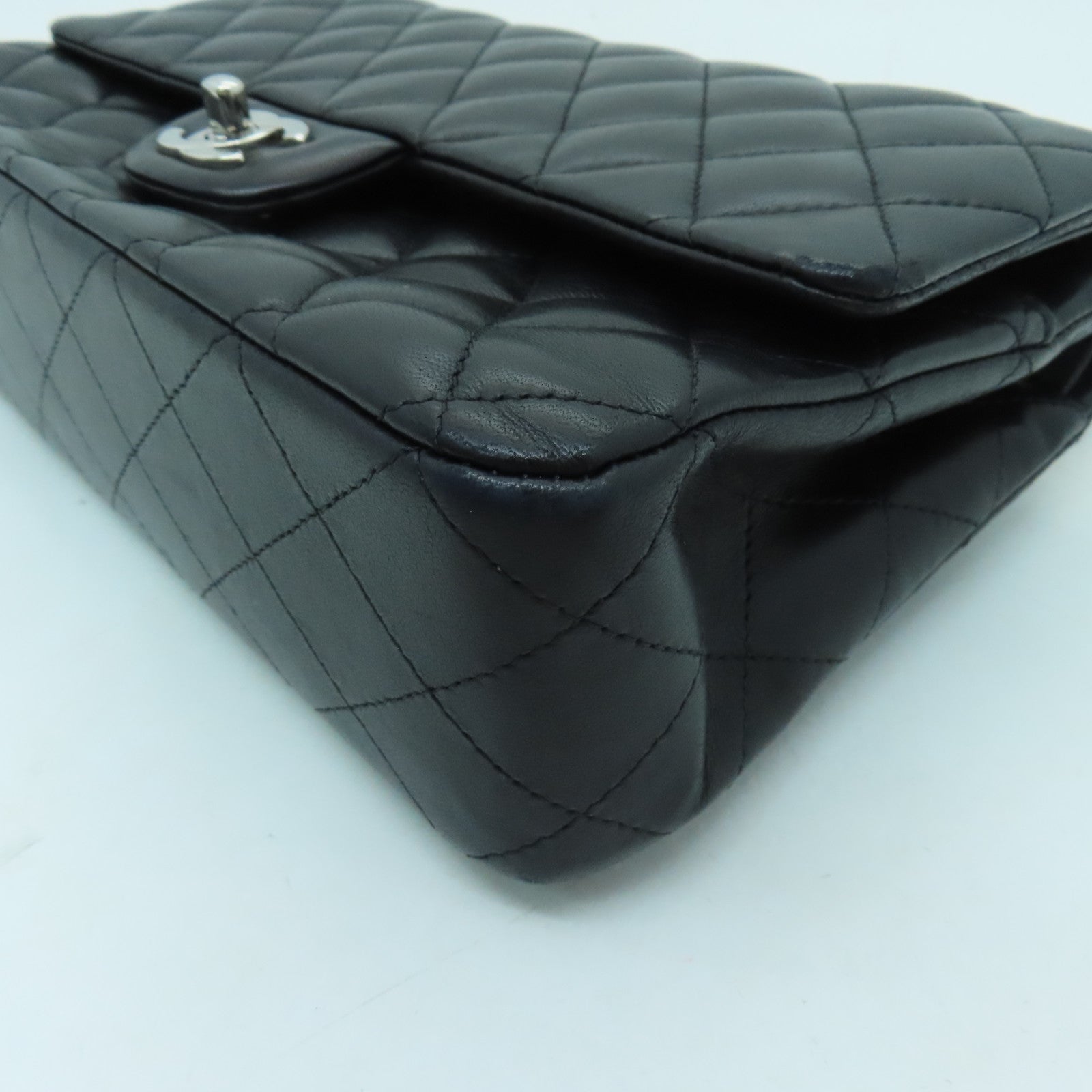 CHANEL 菱格羊皮皮革Chain Shoulder銀扣手挽肩背兩用袋黑色