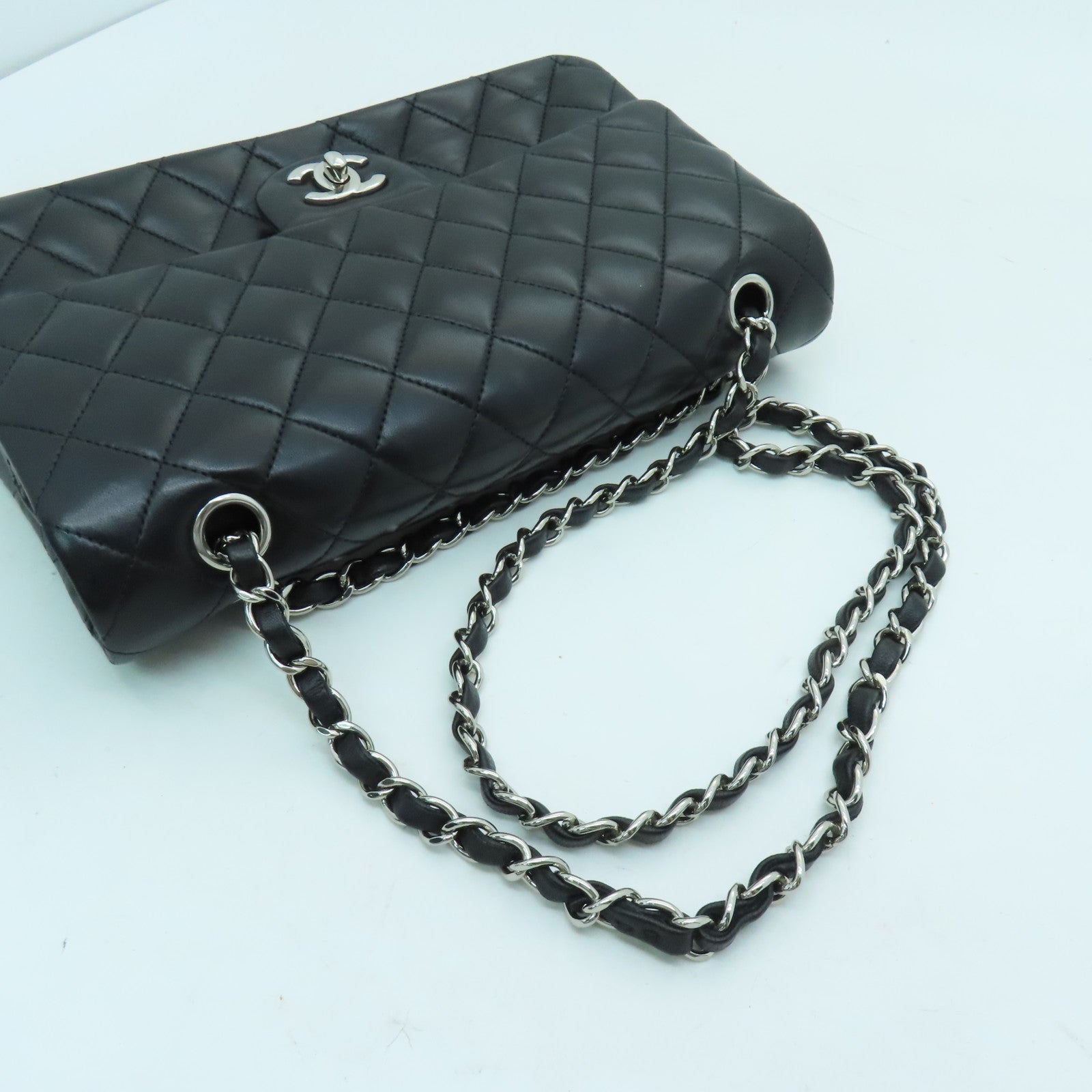 CHANEL 菱格羊皮皮革Chain Shoulder銀扣手挽肩背兩用袋黑色