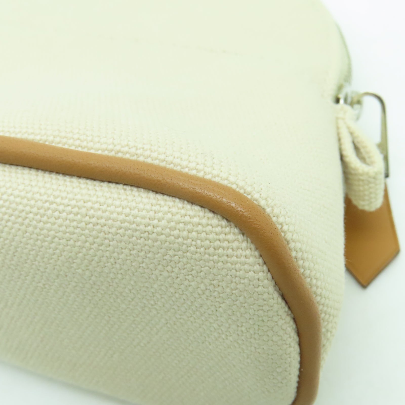 HERMES 帆布Bolide Pouch銀扣手拿包米色