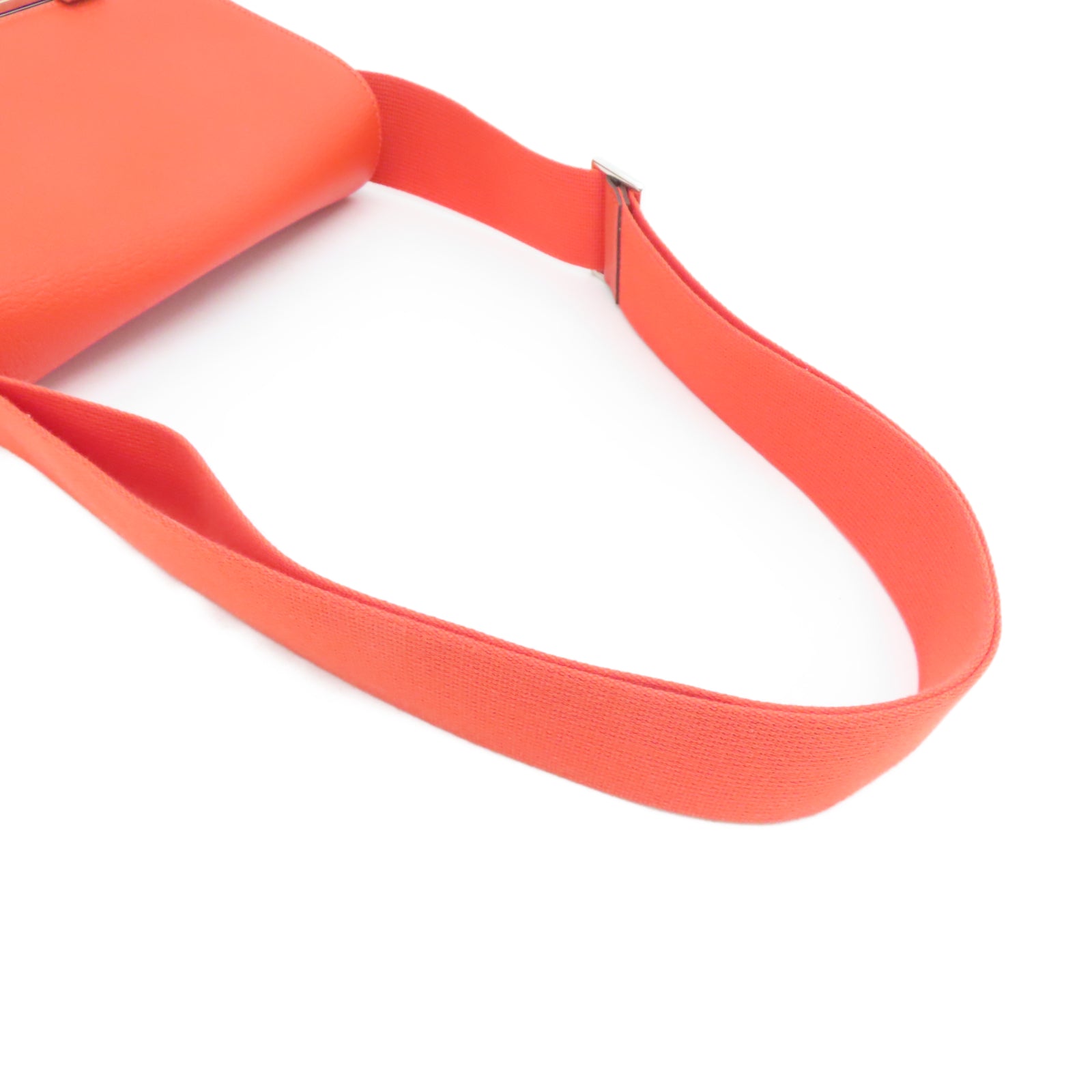 HERMES Mysore Goat Leather Geta Silver Buckle Shoulder Bag Fire Orange