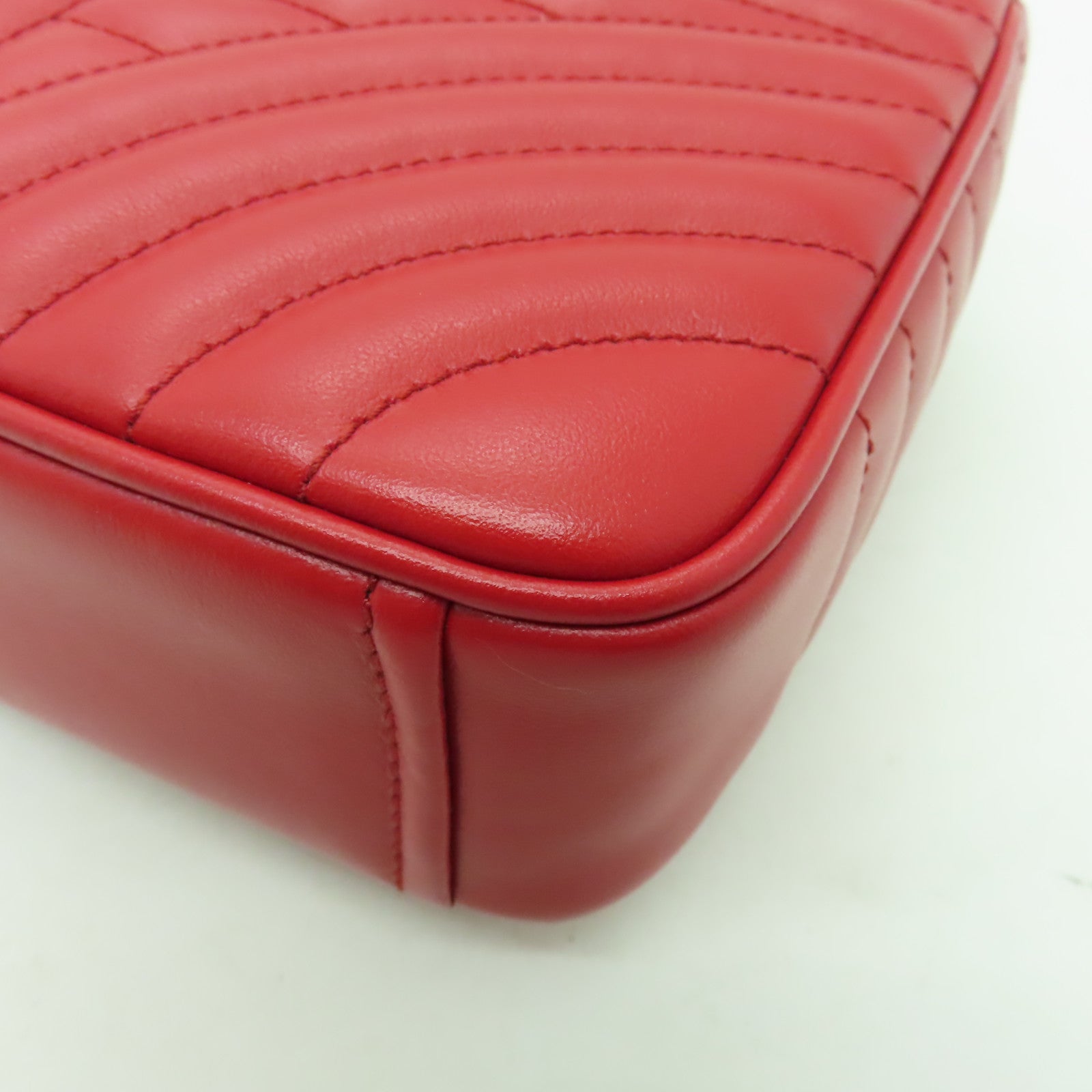 PRADA 牛皮皮革Shoulder Bag銀扣鏈帶肩背袋紅色