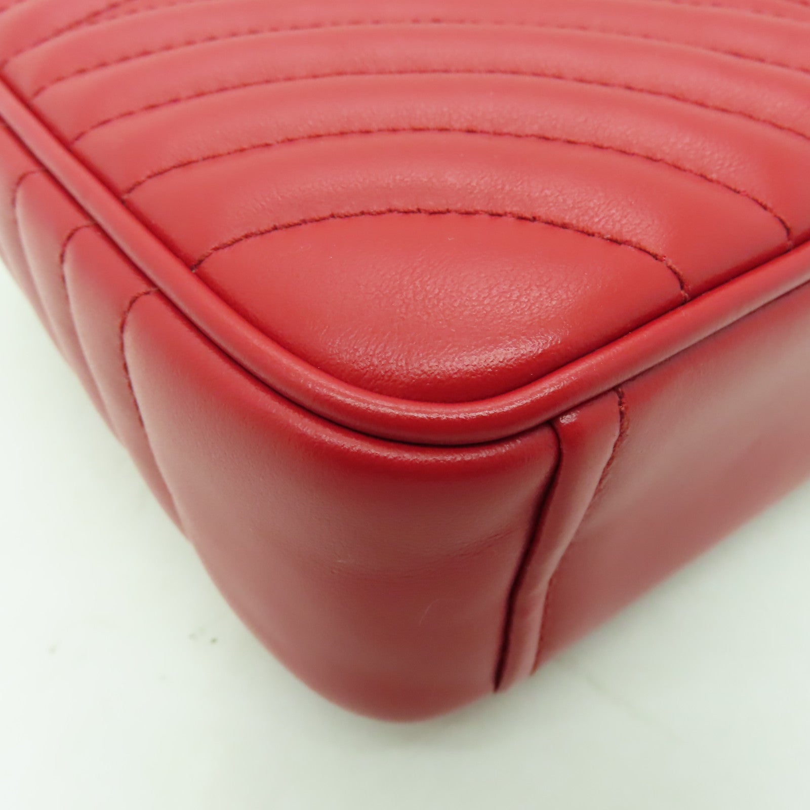 PRADA 牛皮皮革Shoulder Bag銀扣鏈帶肩背袋紅色
