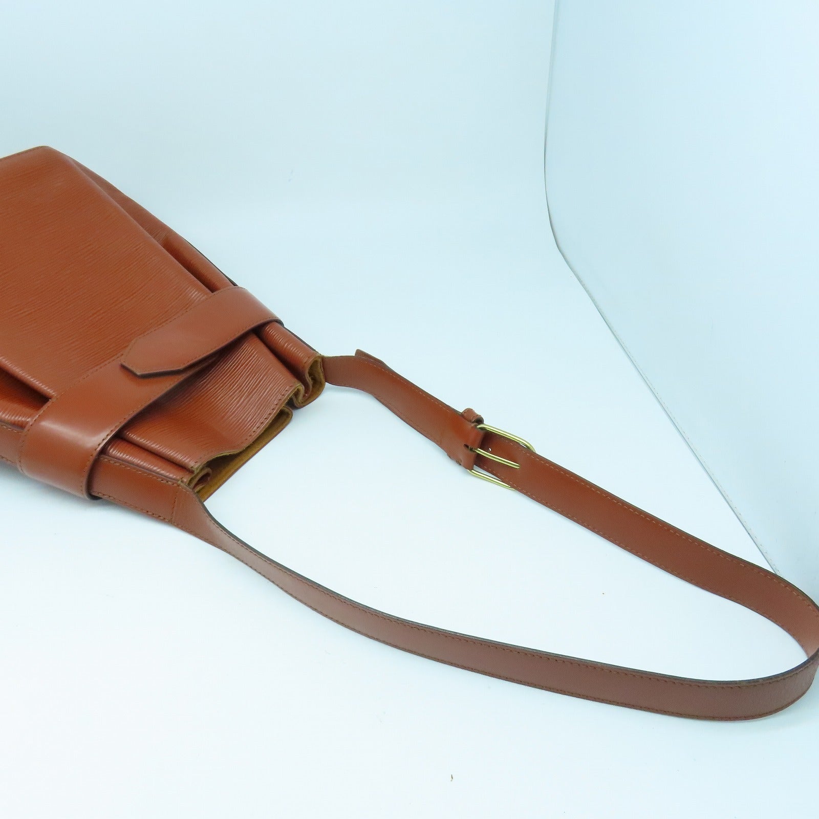 LOUIS VUITTON Epi Sac Depaule Gold Buckle Shoulder Bag Brown