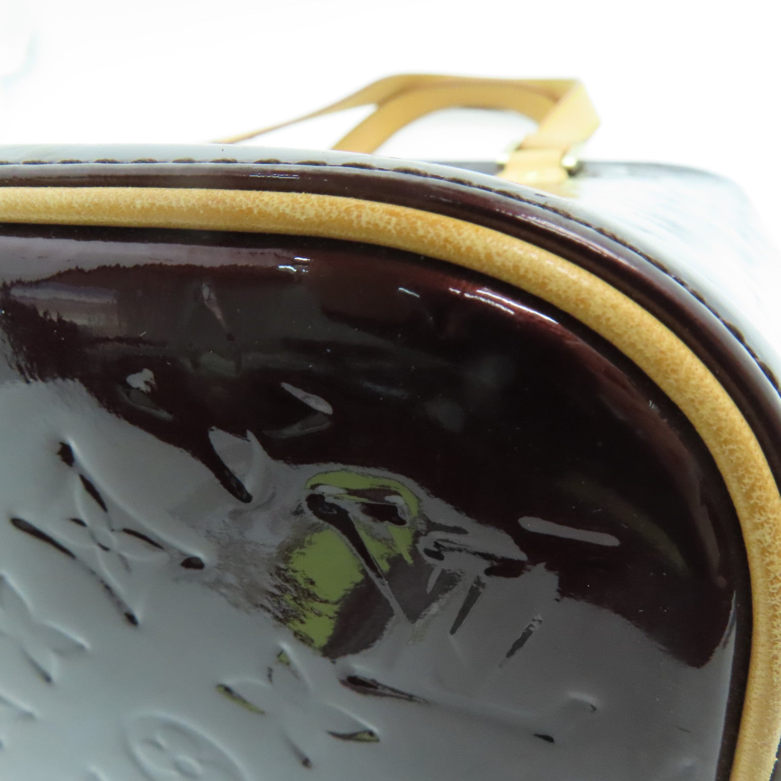 LOUIS VUITTON Monogram Vernis Houston gold buckle handle bag purple