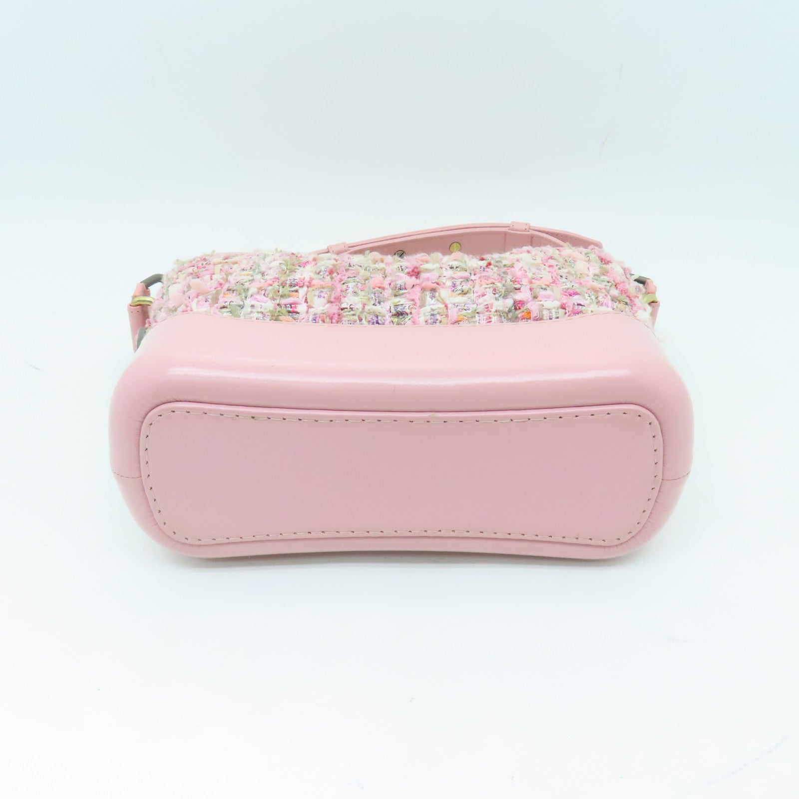 CHANEL 斜紋軟呢/牛皮皮革Small Gabrielle金扣/銀扣鏈帶肩背袋粉紅色