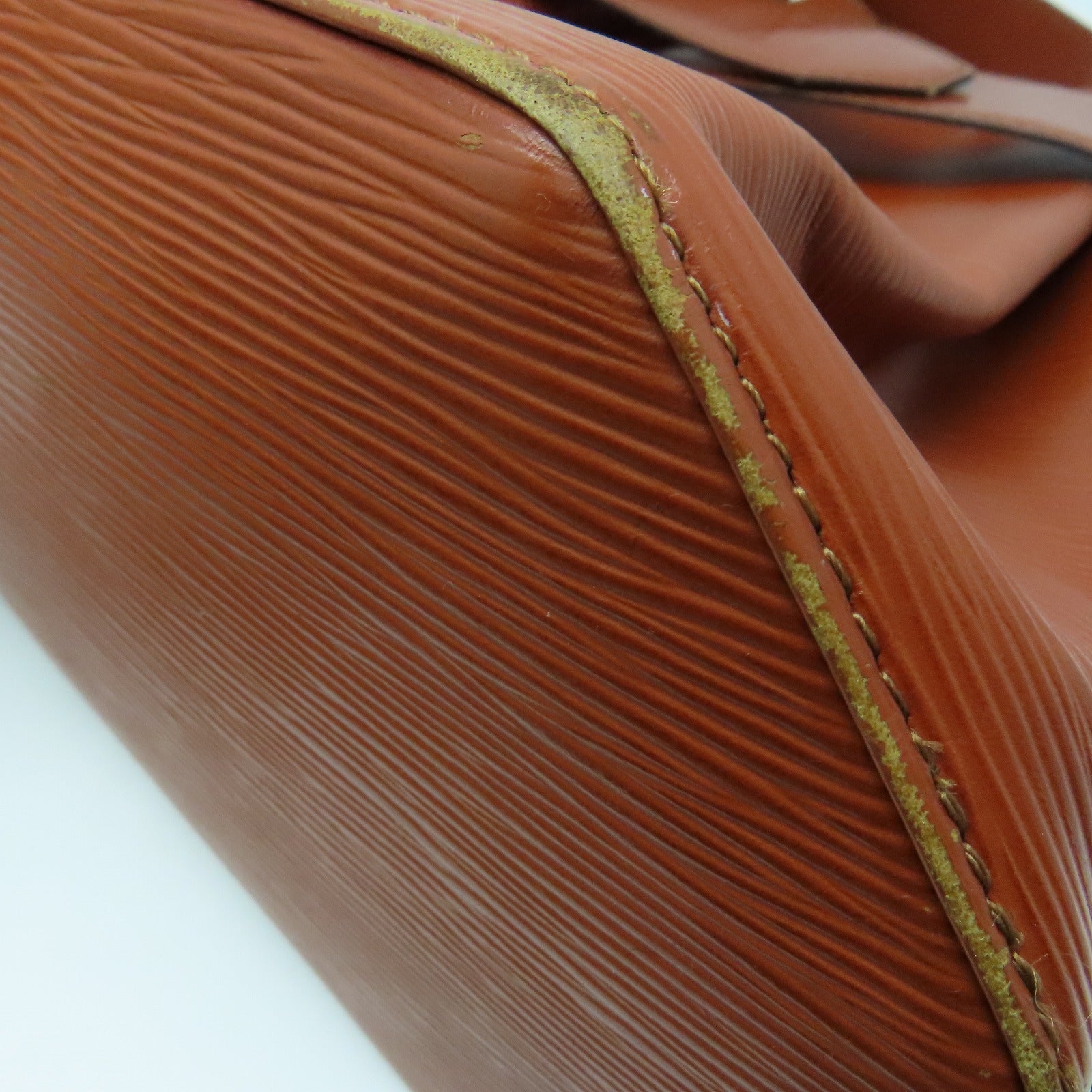 LOUIS VUITTON Epi Sac Depaule Gold Buckle Shoulder Bag Brown
