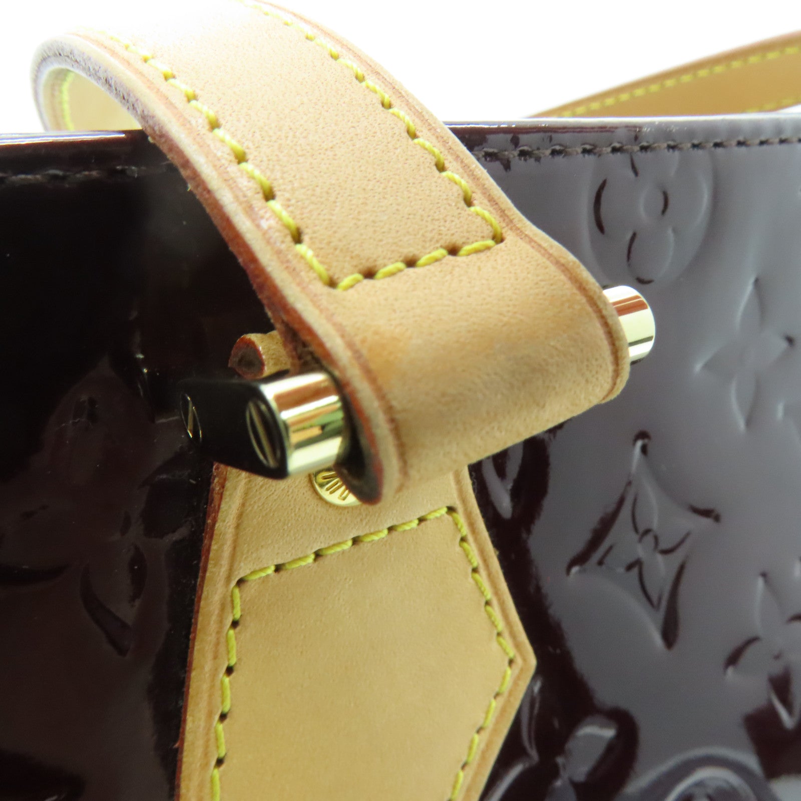 LOUIS VUITTON Monogram Vernis Houston gold buckle handle bag purple