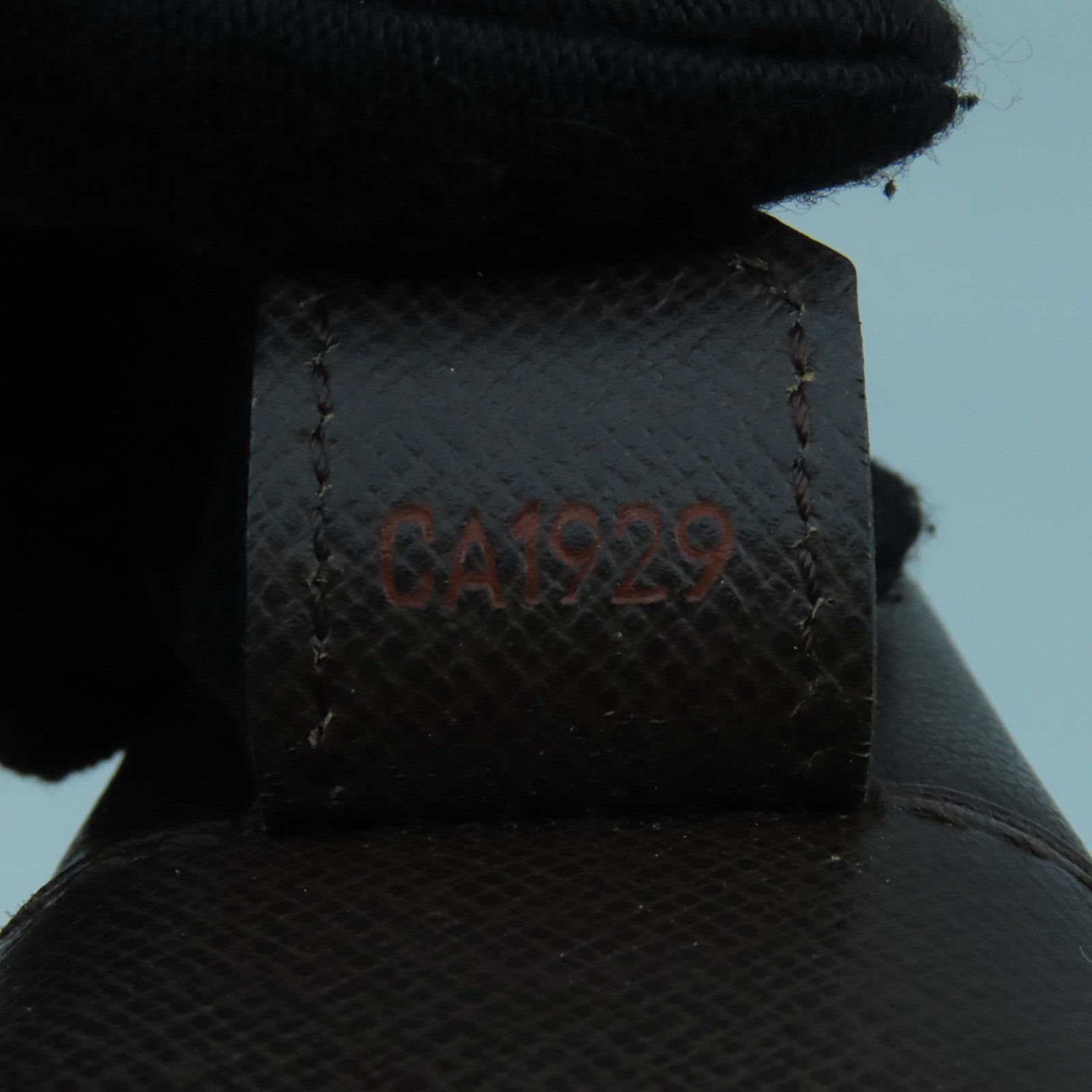 LOUIS VUITTON Damier塗層帆布Trousse Toilteet 金扣手提包啡色