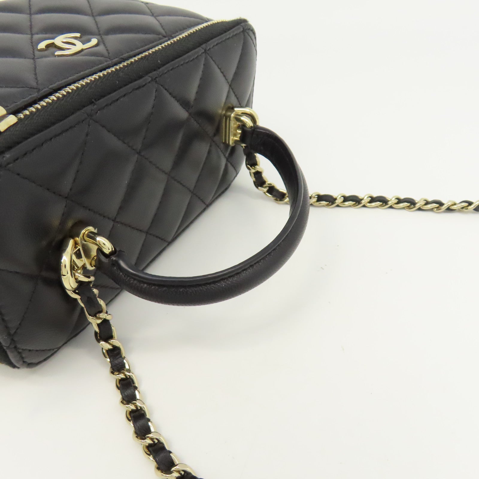 CHANEL 菱格羊皮皮革Chain Shoulder鏈帶肩背袋黑色