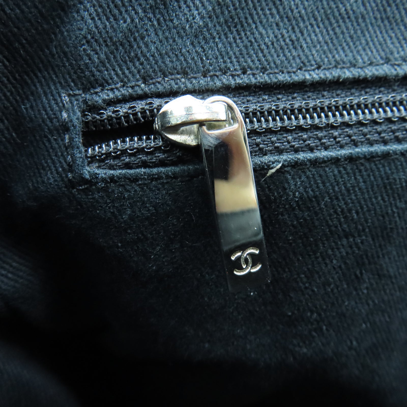 CHANEL 菱格牛皮皮革Shoulder Bag銀扣鏈帶肩背袋黑色