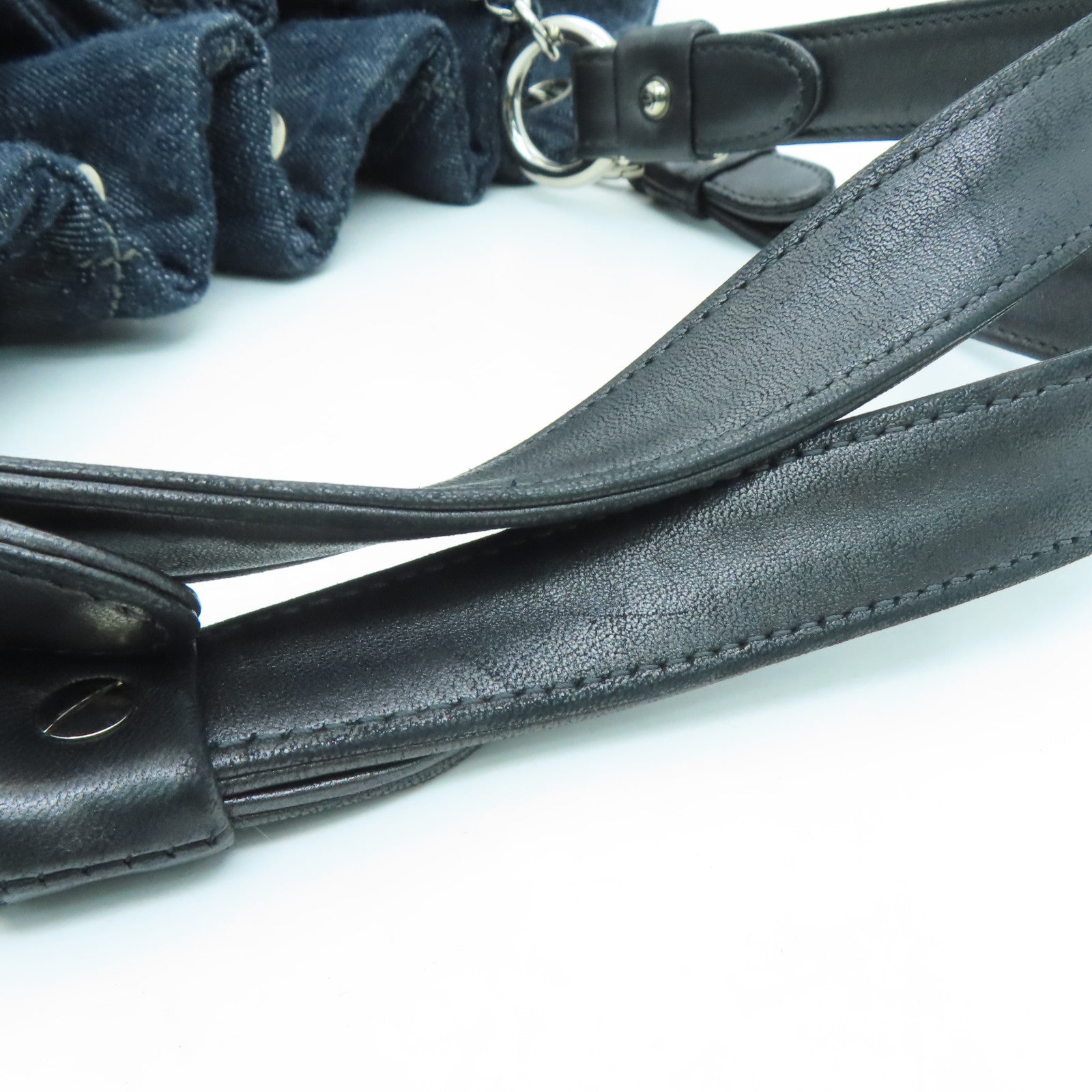 CHANEL 菱格牛仔布Shoulder Bag银扣肩背袋蓝色