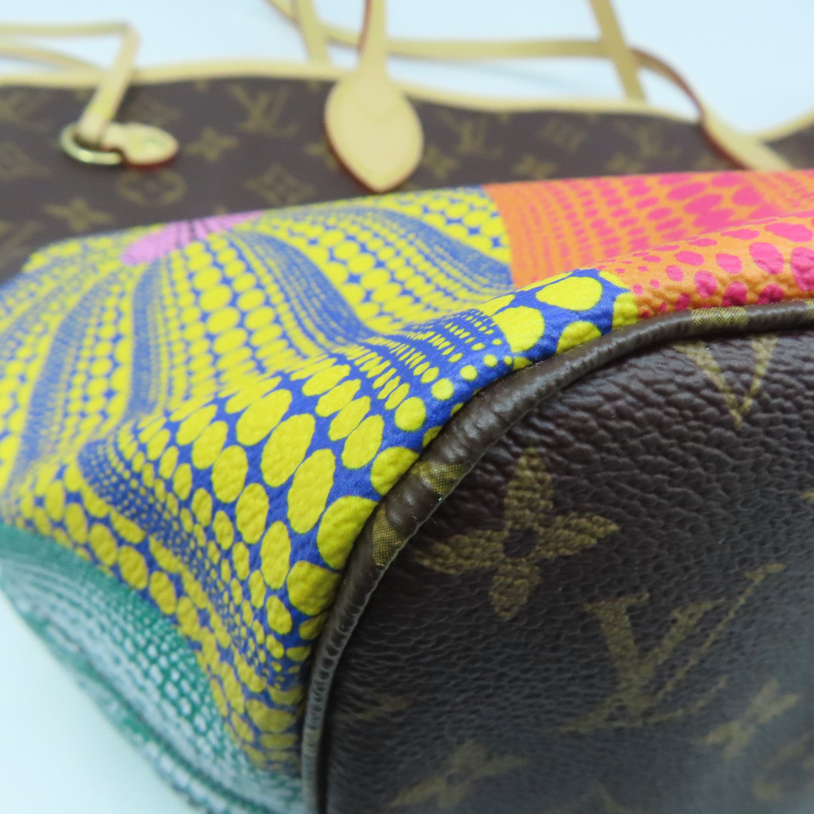 LOUIS VUITTON Monogram Lv x YK Neverfull MM金扣肩背袋啡色