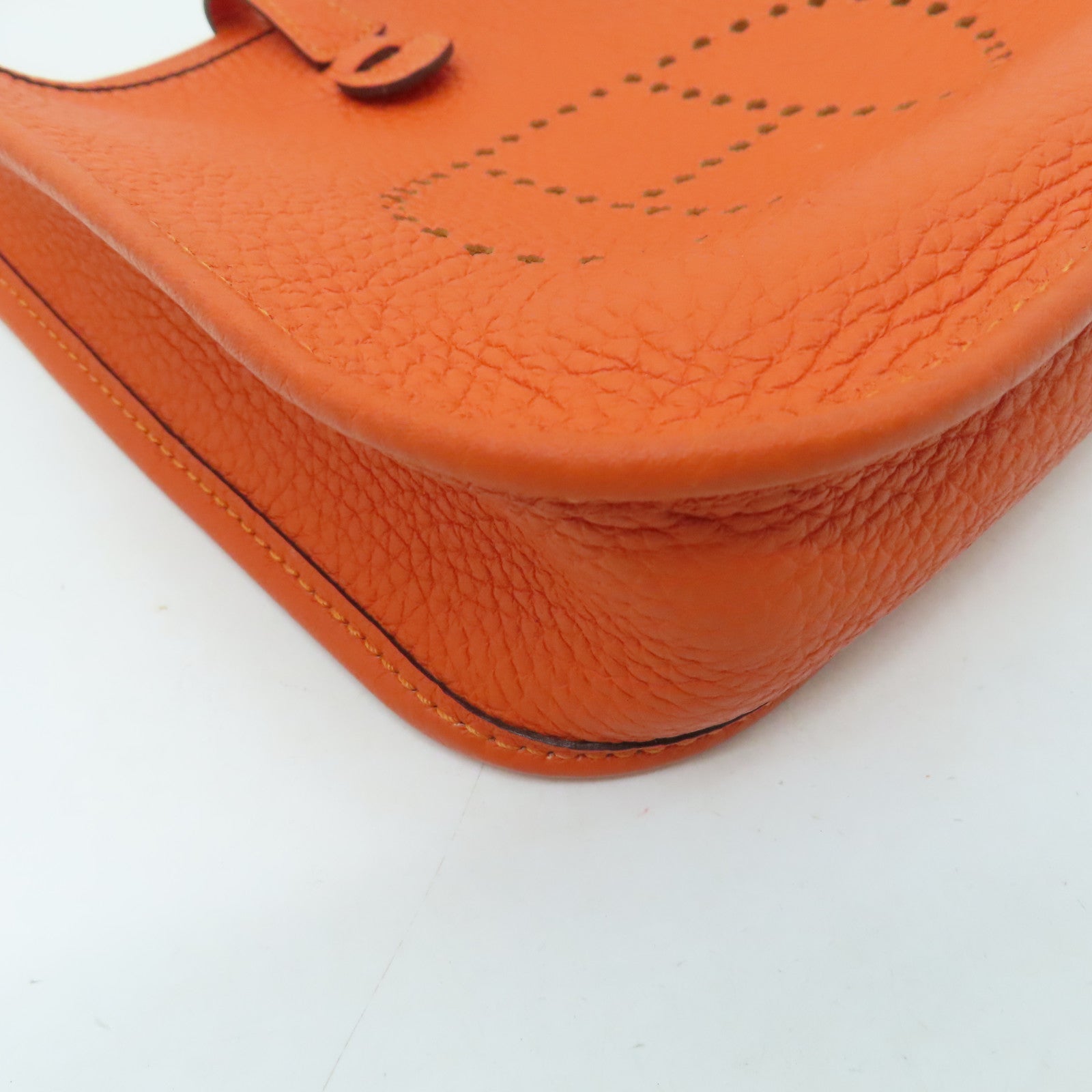 HERMES Clemence皮革Evelyne TPM金扣肩背袋火焰橘