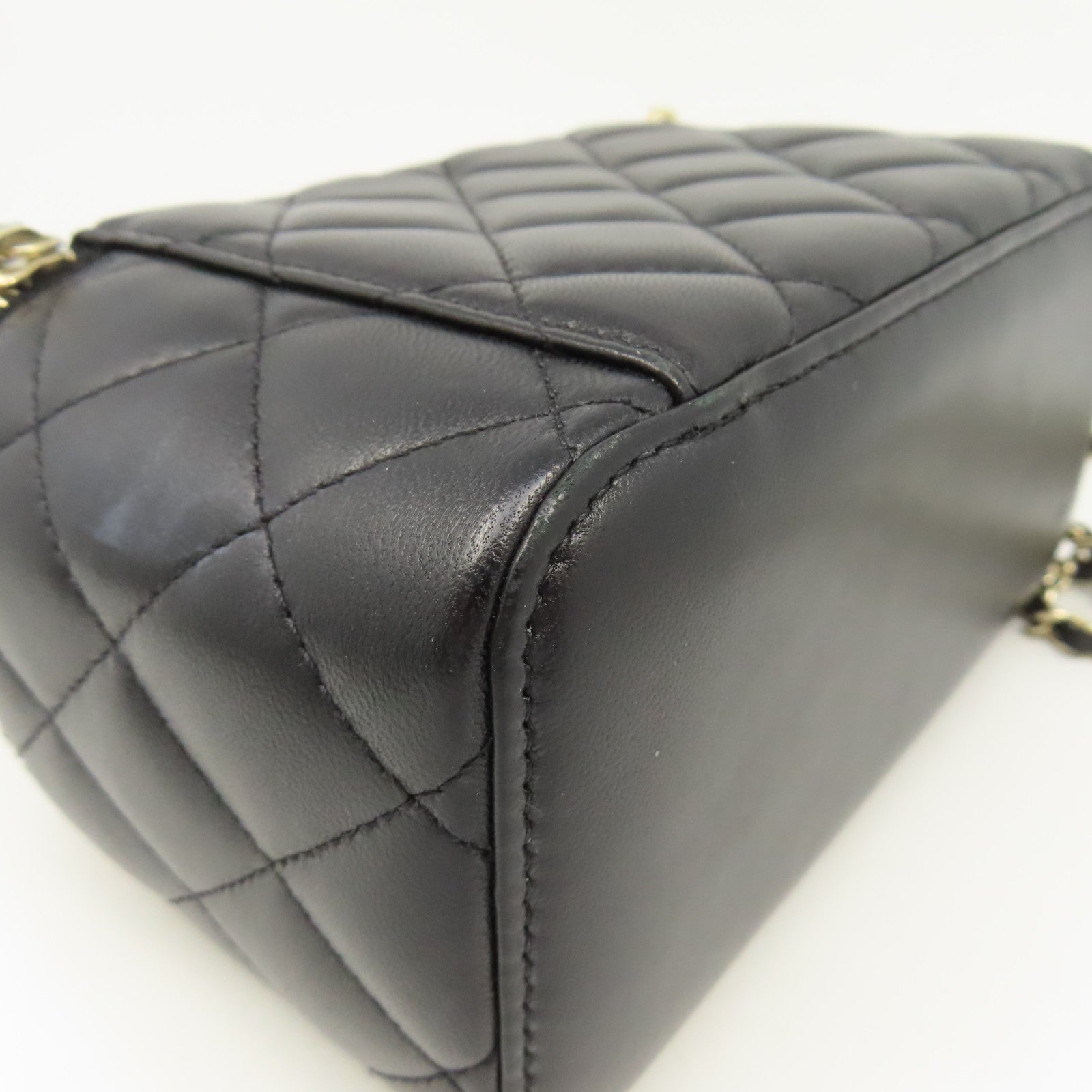 CHANEL 菱格羊皮皮革Chain Shoulder鏈帶肩背袋黑色
