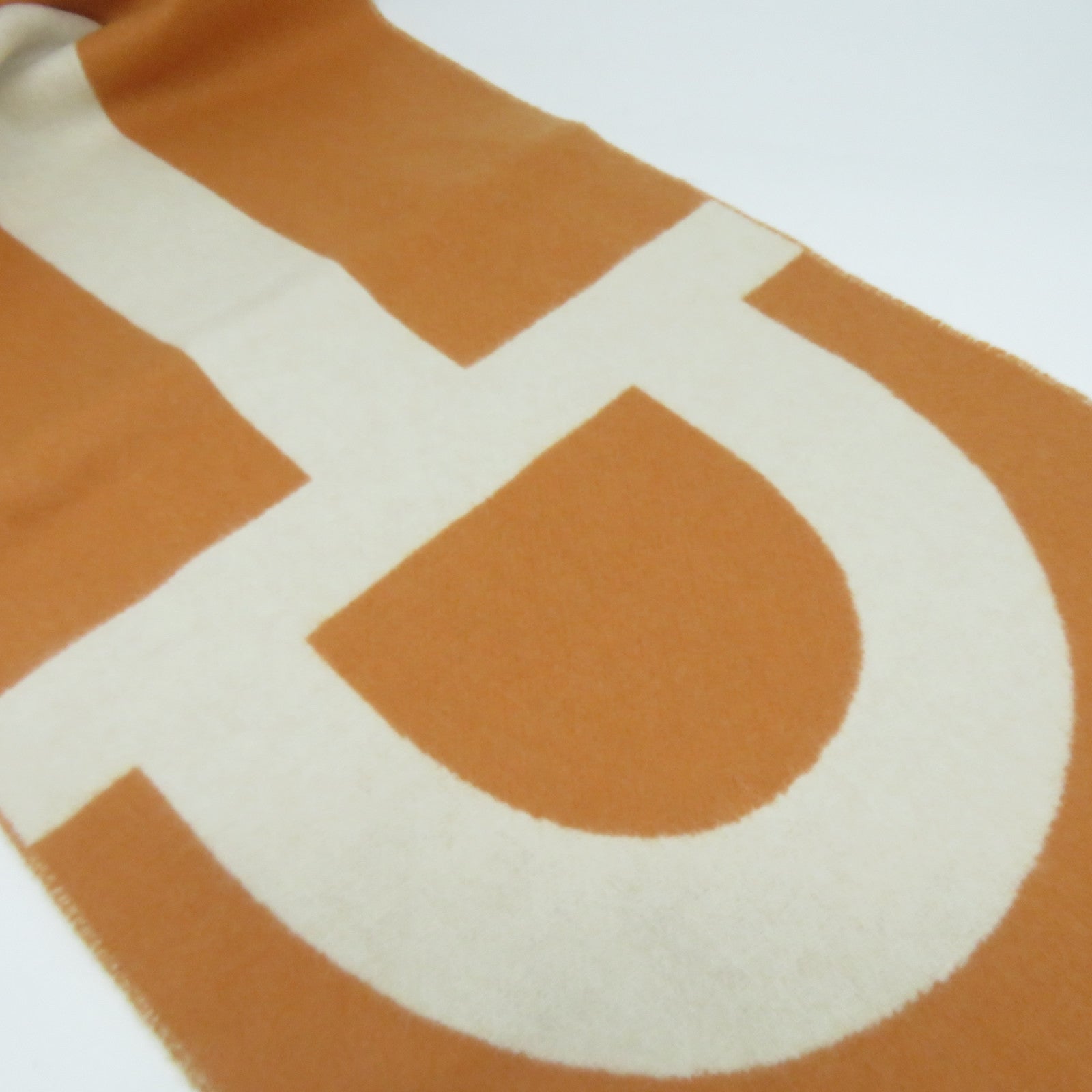 HERMES 羊絨Scarf頸巾奶油白色/橙色