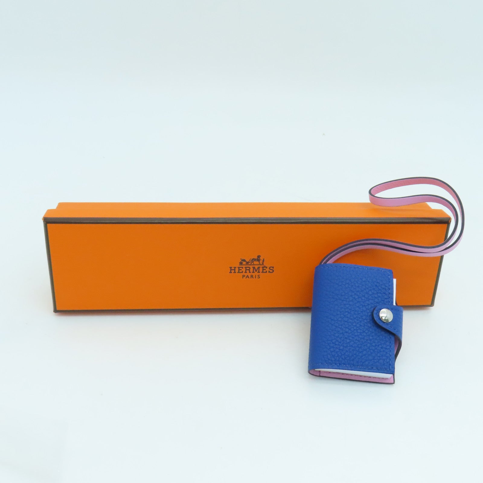 HERMES 牛皮皮革Ulysse Nano挂饰蓝色粉红色