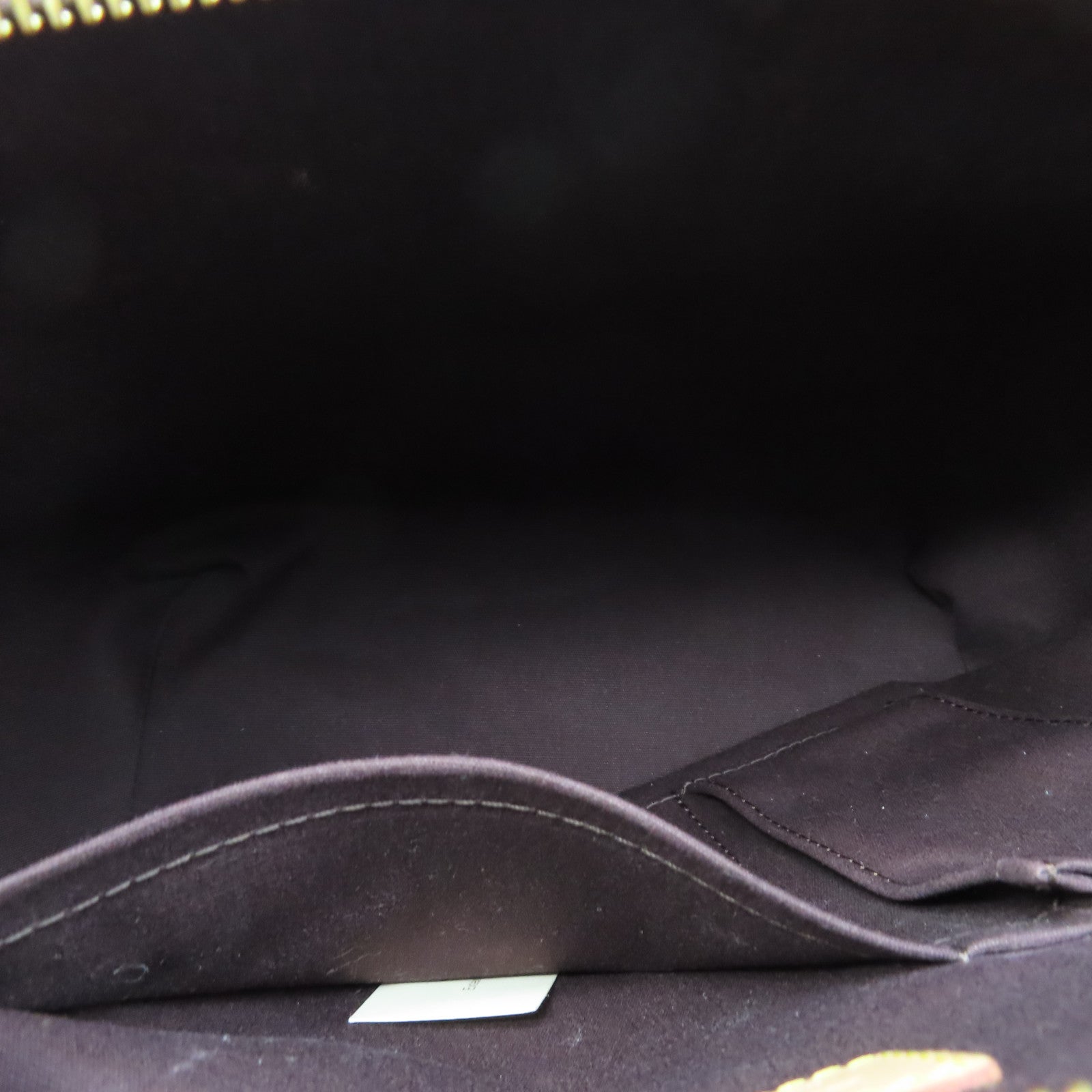 LOUIS VUITTON Monogram Vernis Bellevue PM gold buckle handle bag red