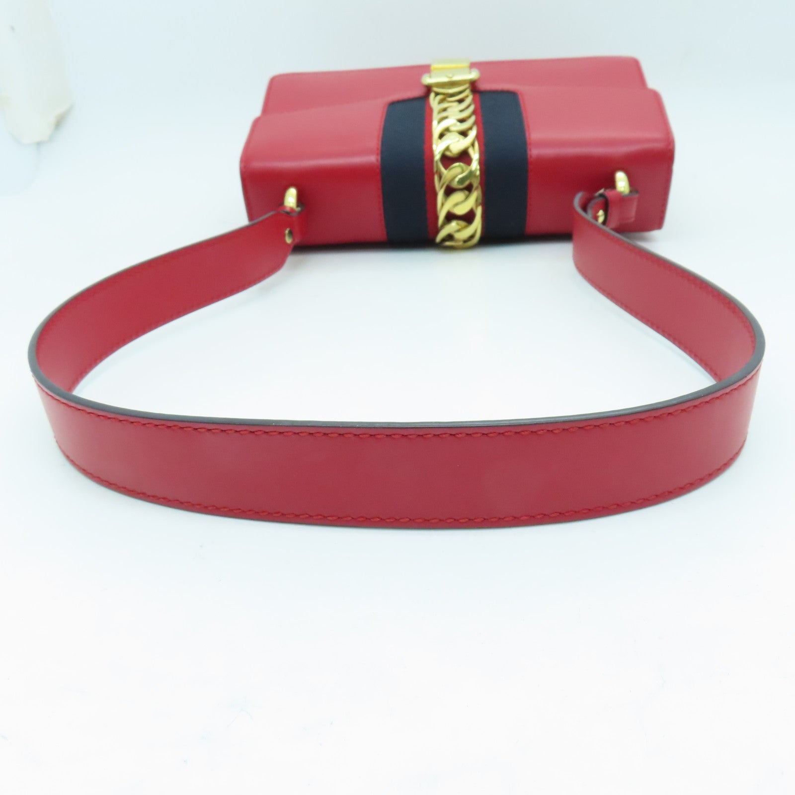 GUCCI 【激減優惠】牛皮皮革Sylvie金扣肩背袋紅色