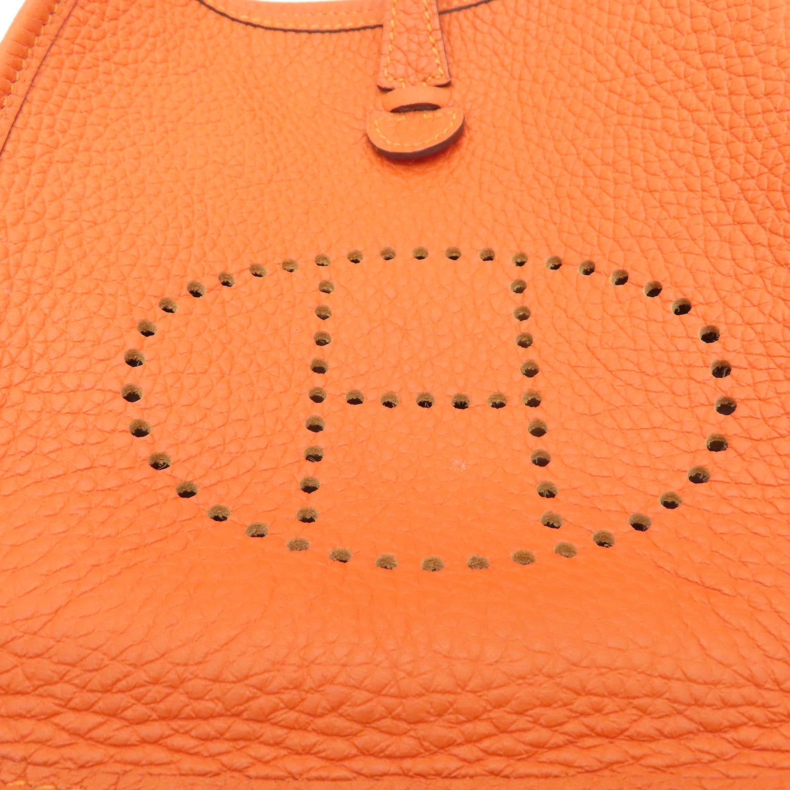 HERMES Clemence皮革Evelyne TPM金扣肩背袋火焰橘