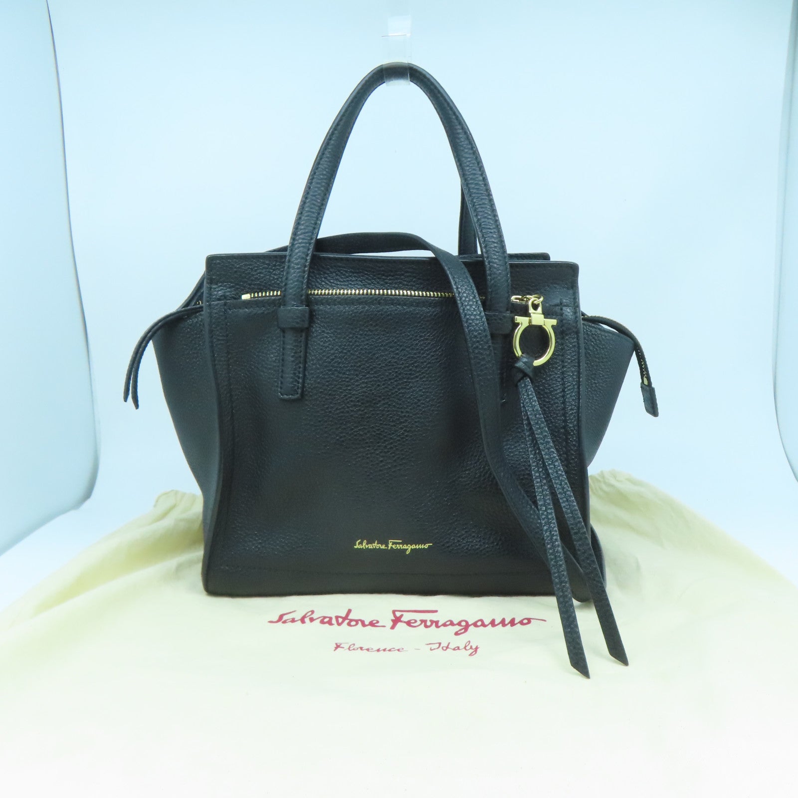 Salvatore Ferragamo 牛皮皮革2 Way Shoulder Bag金扣手挽肩背兩用袋黑色