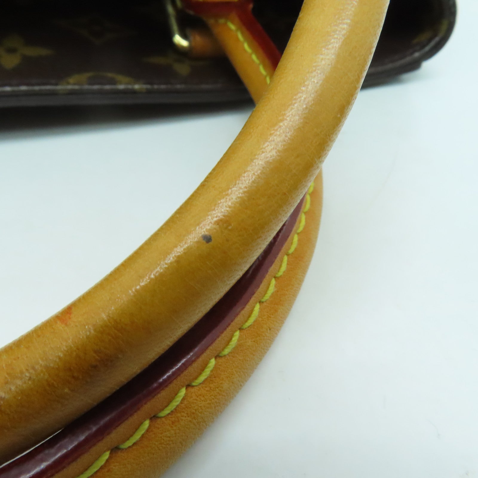 LOUIS VUITTON Monogram Montaigne MM金扣手挽袋啡色