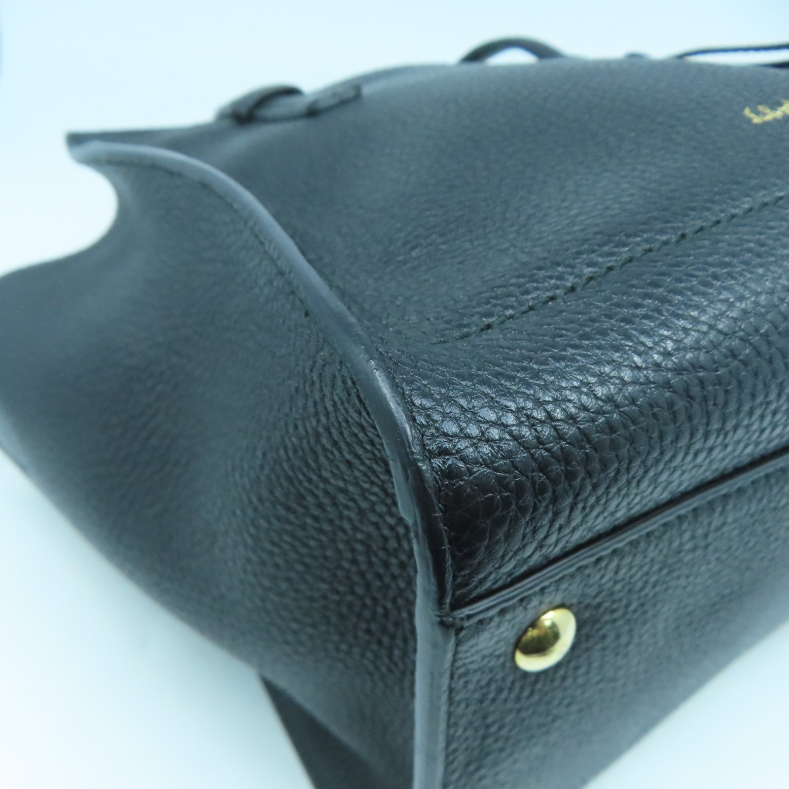Salvatore Ferragamo 牛皮皮革2 Way Shoulder Bag金扣手挽肩背兩用袋黑色