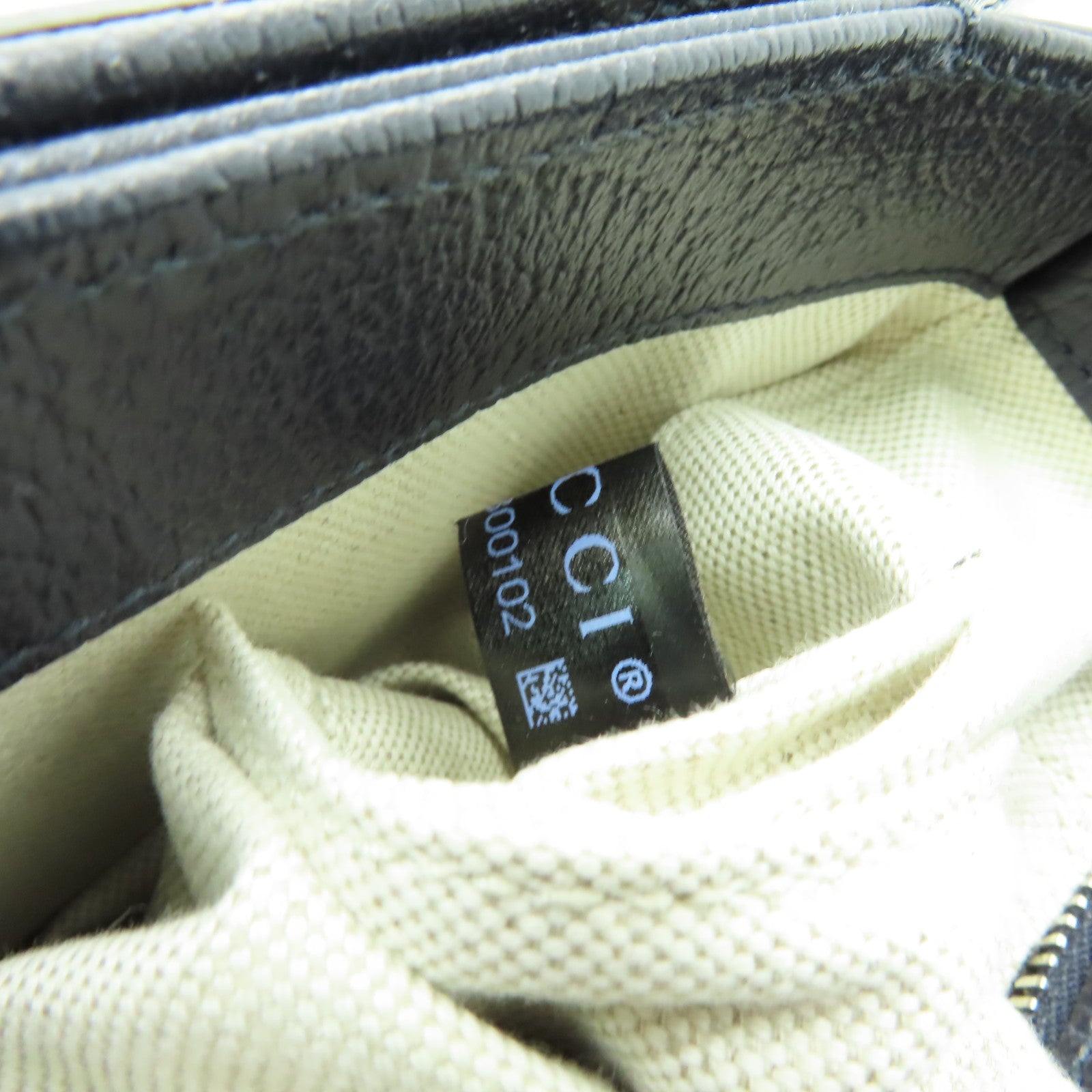 GUCCI 塗層帆布GG Supreme 1955銀扣肩背袋米色/藍色