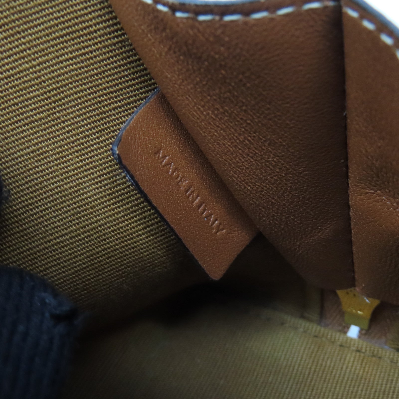 CELINE 塗層帆布Chain Shoulder金扣鏈帶肩背袋啡色