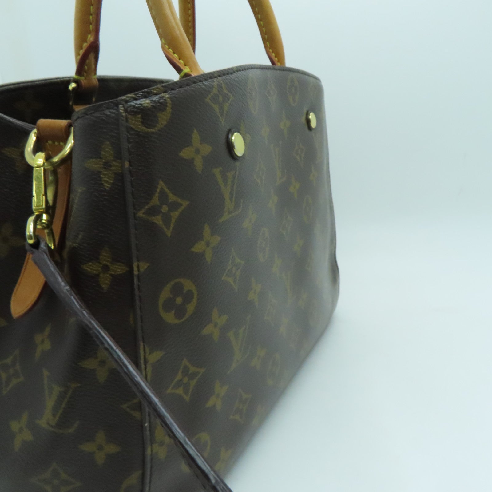 LOUIS VUITTON Monogram Montaigne MM金扣手挽袋啡色